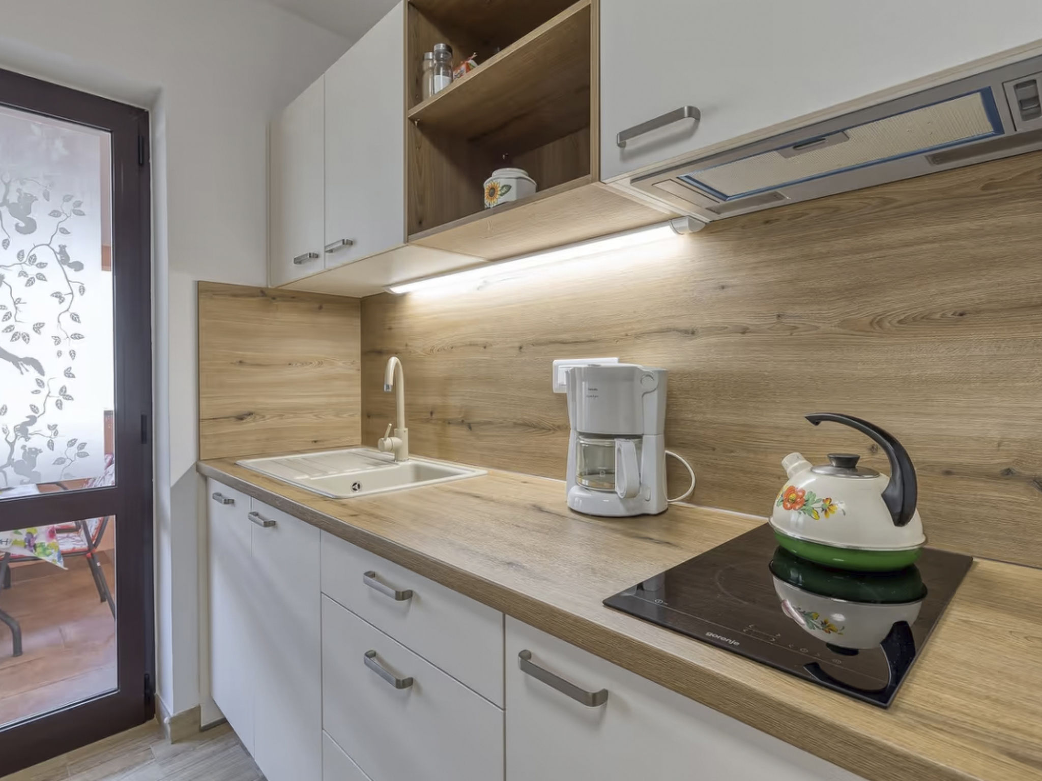 Wohnung 'Silva5' mit Wasserblick-Drinnen