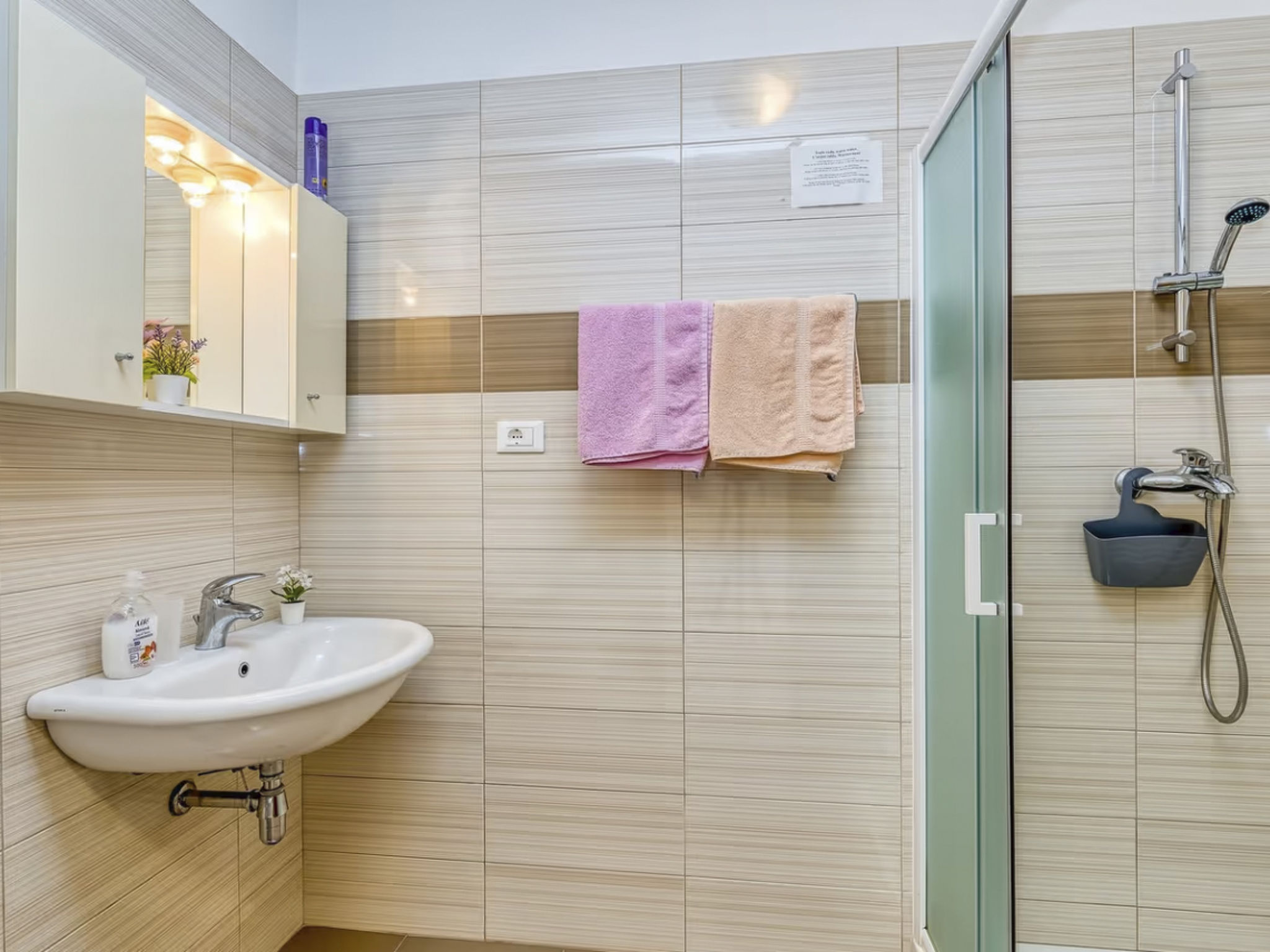 Wohnung 'Silva6' mit Wasserblick-Drinnen