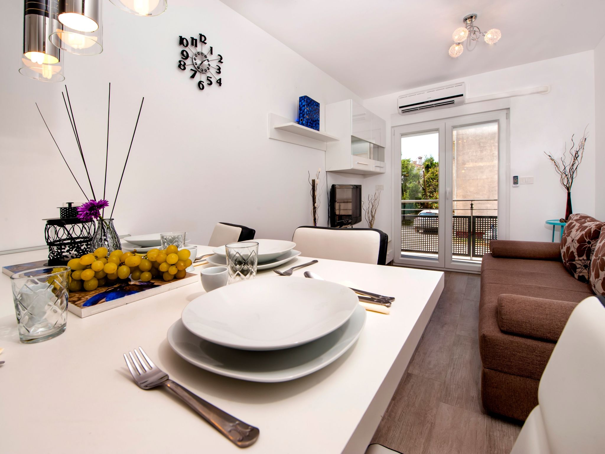 Wohnung "Secret Escape" mit privatem Parkplatz-Dedans