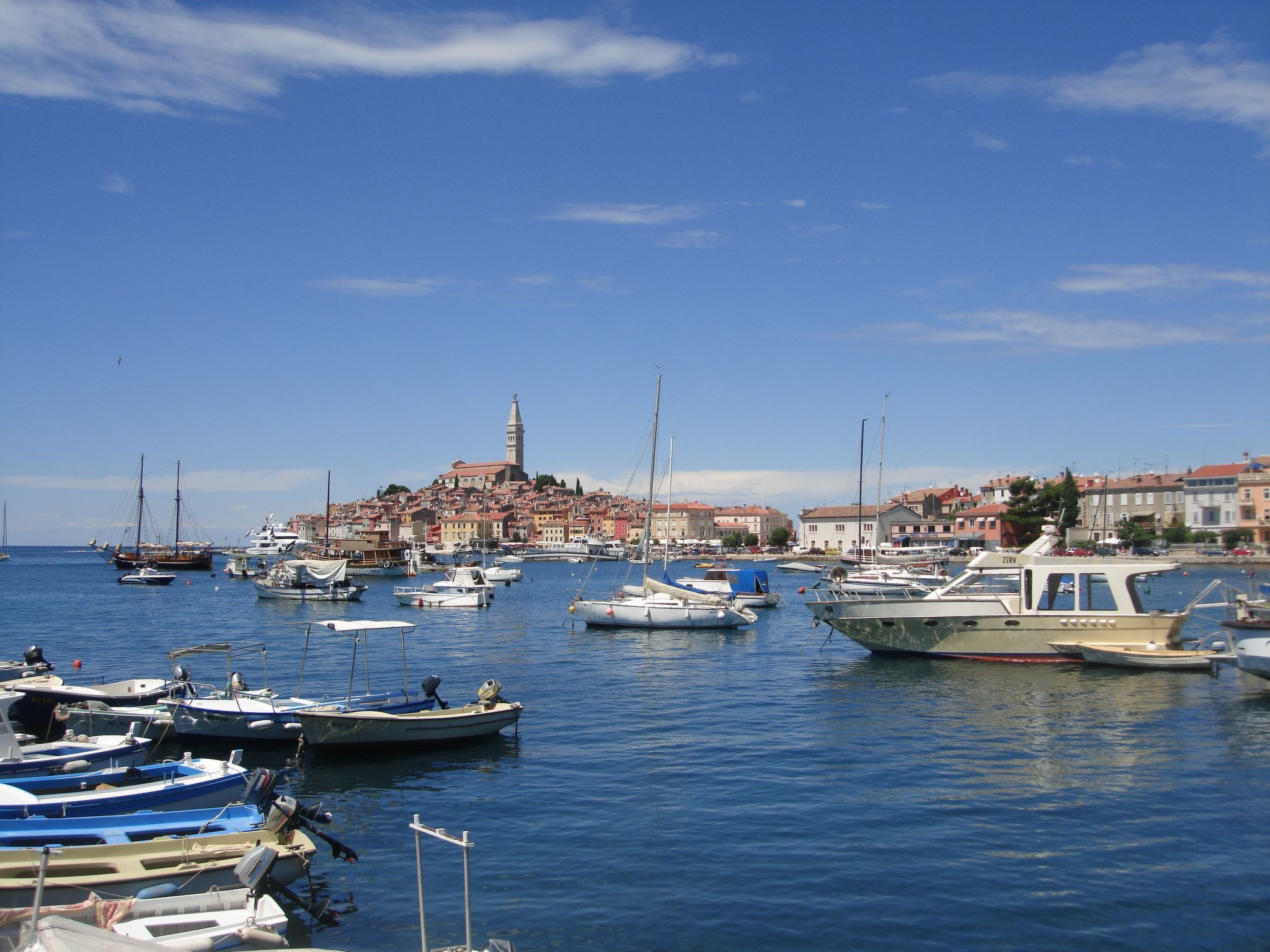 Wohnung "Secret Escape" mit privatem Parkplatz-Dehors