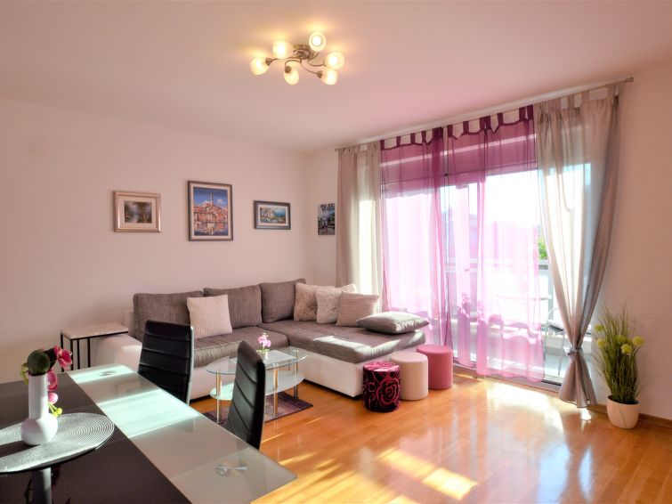 2-persoons appartement in Rovinj op 600 meter van de zee in Rovinj