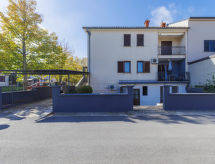 Knus appartement Alba vlakbij zee en strand in Rovinj - thumbnail 5