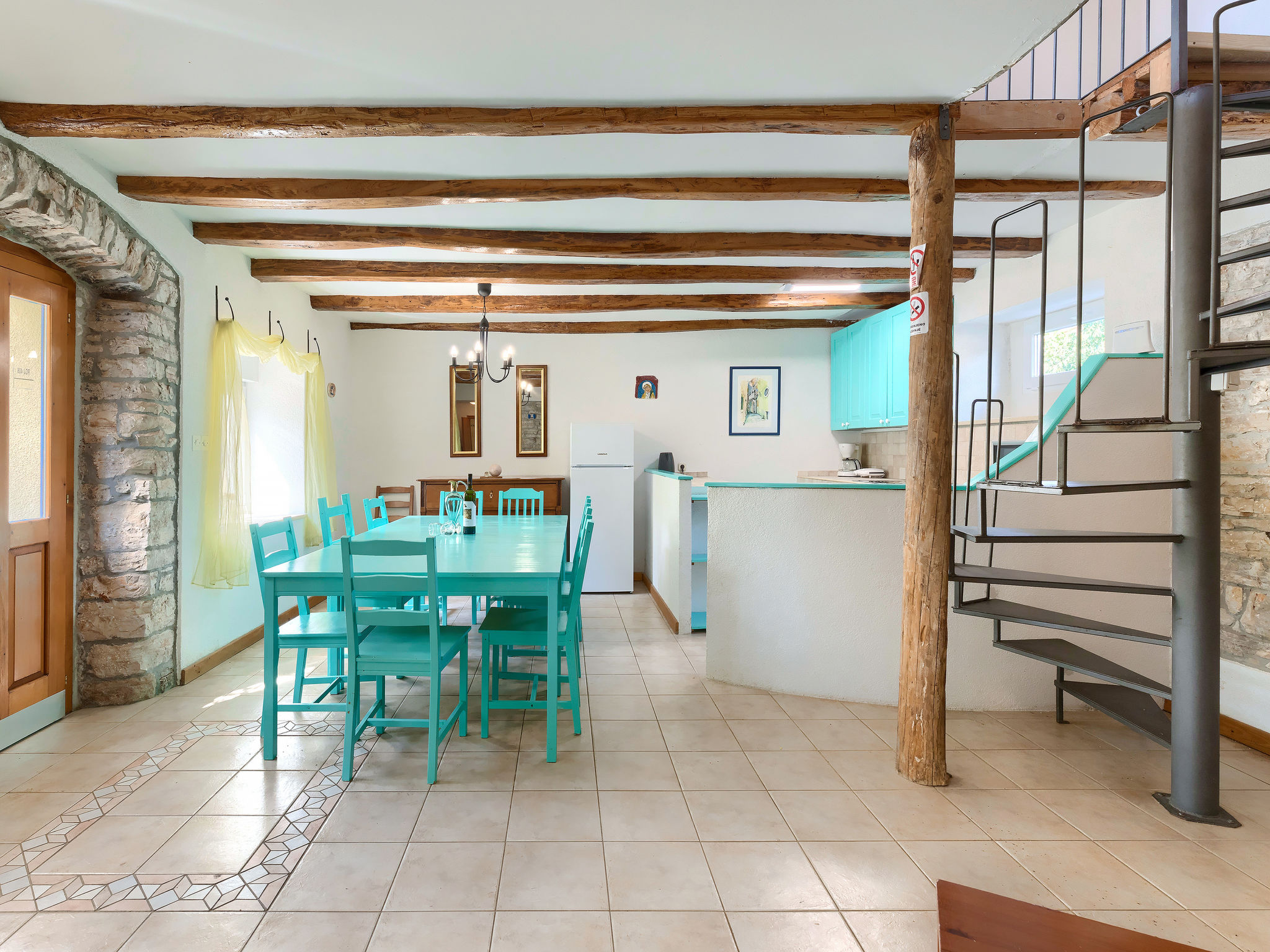Kitchen / Dining Room