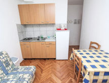 Knus appartement voor 3 op 800 meter van de zee in Rovinj - thumbnail 6