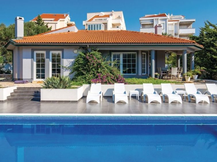 Holiday Home Antonija With Private Pool - Novalja
