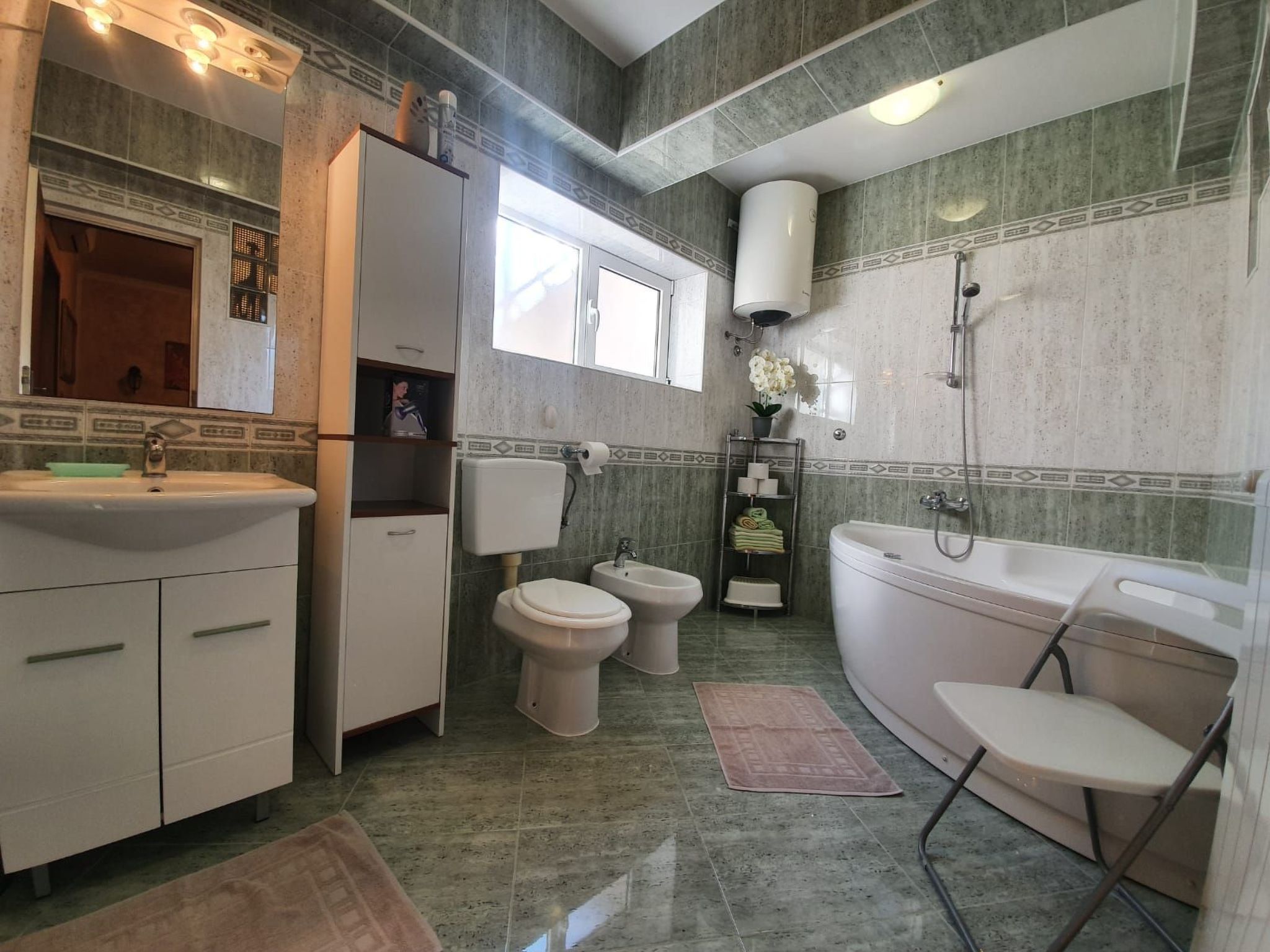 Wohnung 'Ivaana' mit Privatparkplatz-Drinnen