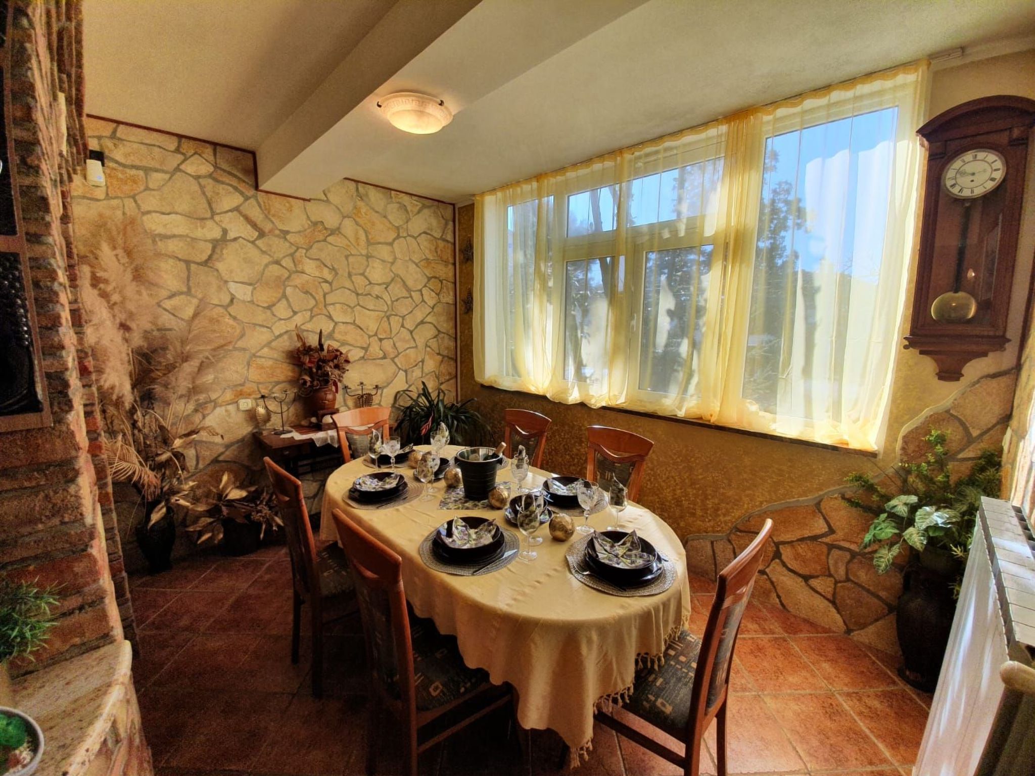 Wohnung 'Ivaana' mit Privatparkplatz-Drinnen