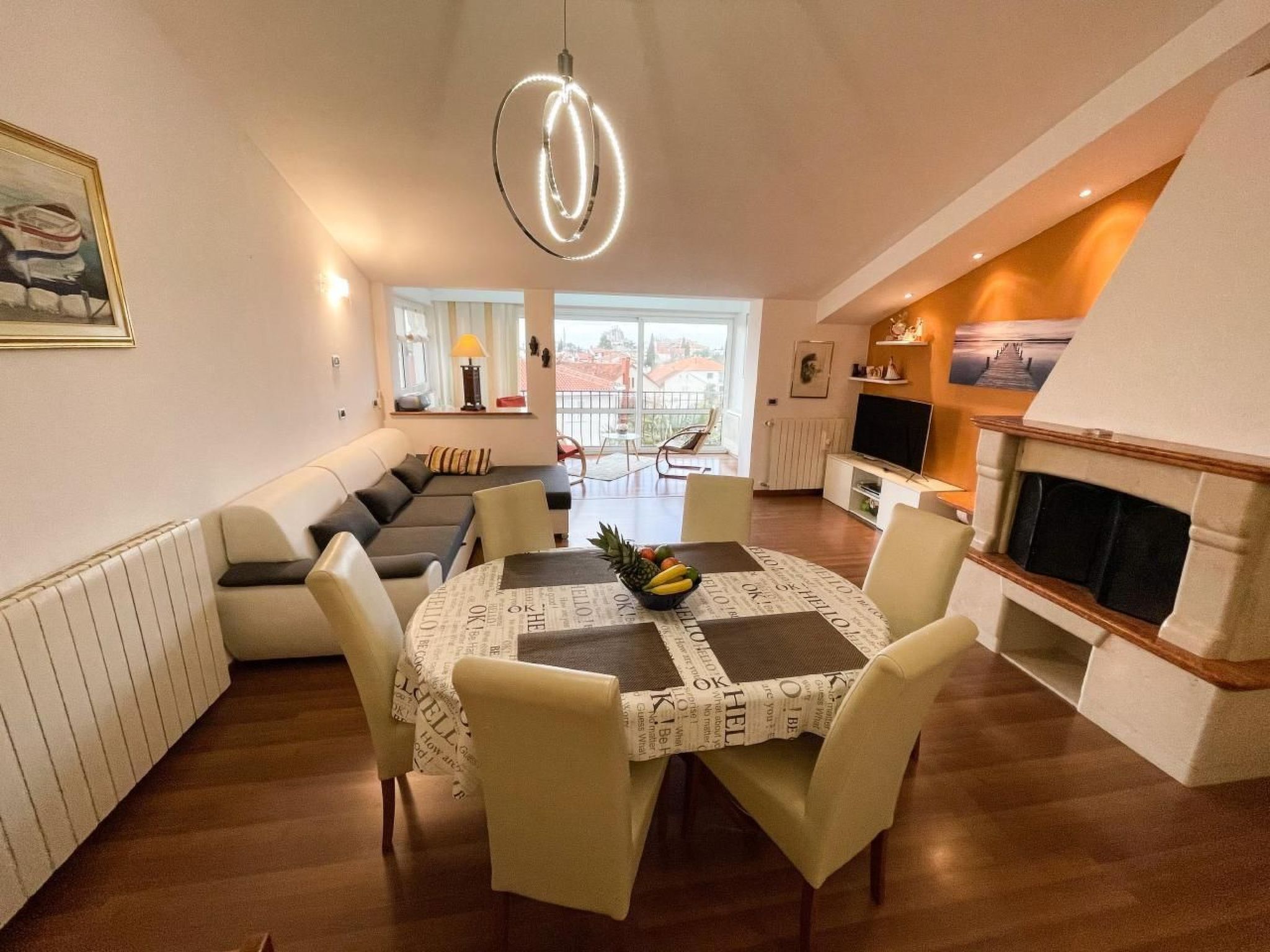 Schöne Ferienwohnung in Rovinj mit Garten, Grill und Terrasse-Inside