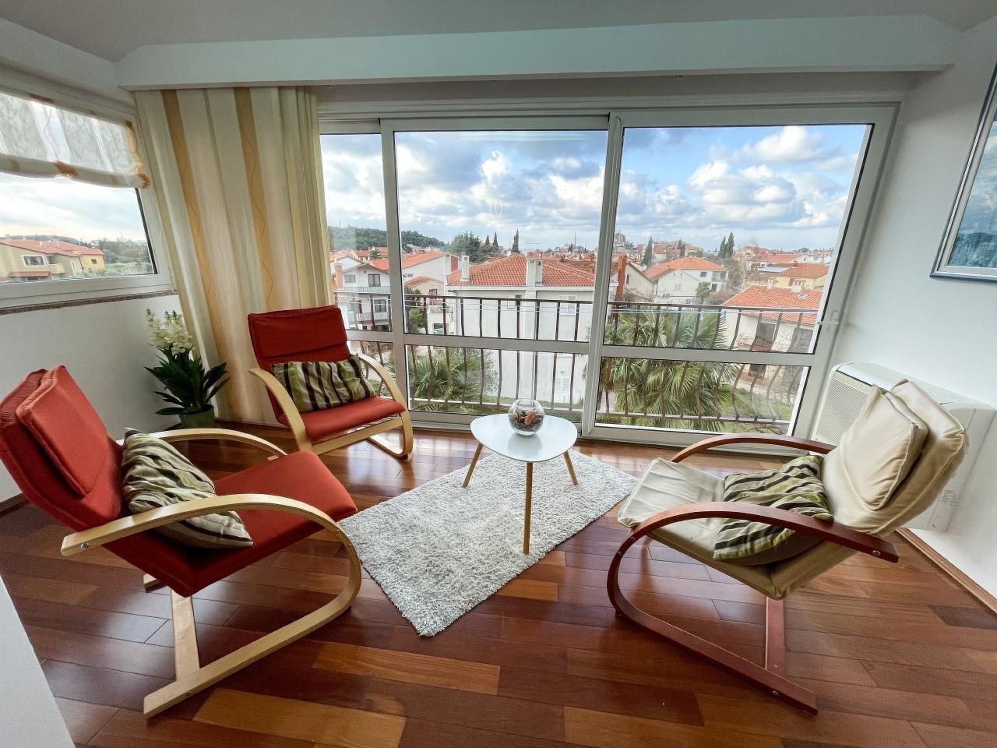 Schöne Ferienwohnung in Rovinj mit Garten, Grill und Terrasse-Image-tags.info