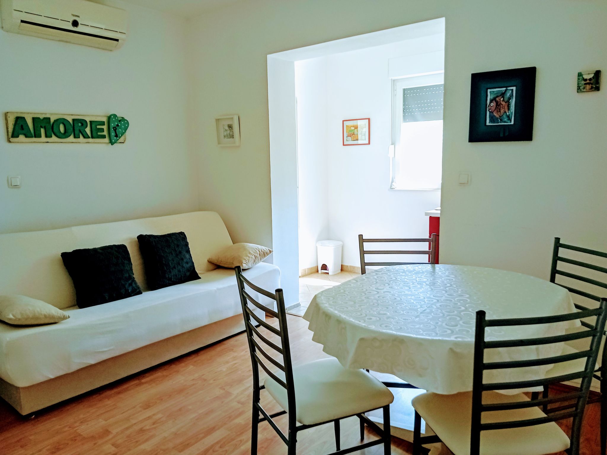 Anwesen "Krasno" mit Terrasse-Binnen