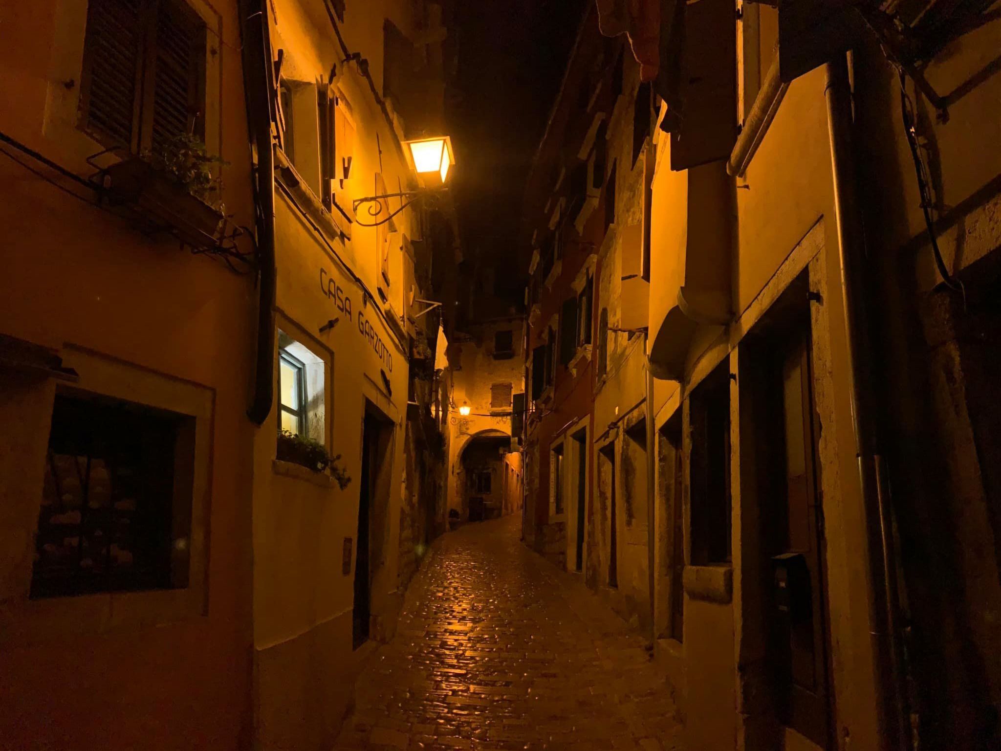 Art Studio  Rovinj-Holiday, Im Herzen der Altstadt eine moderne Wohnung-Image-tags.info