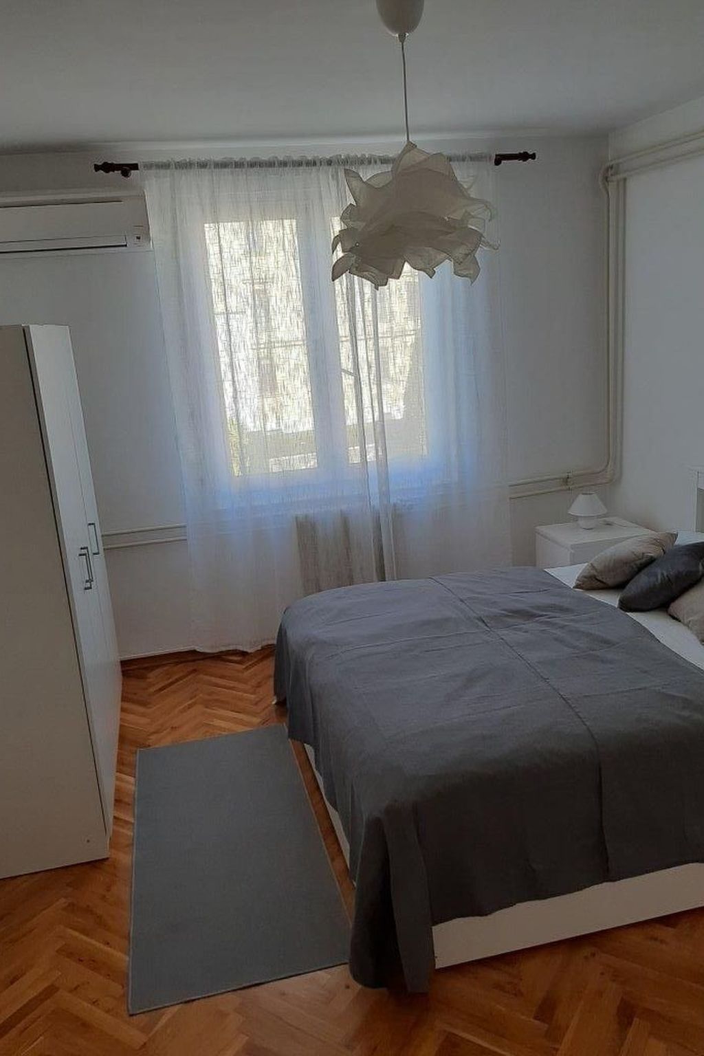 Helle und luftige Ferienwohnung in erster Reihe zum Meer, mit einem privaten Ba-Image-tags.info