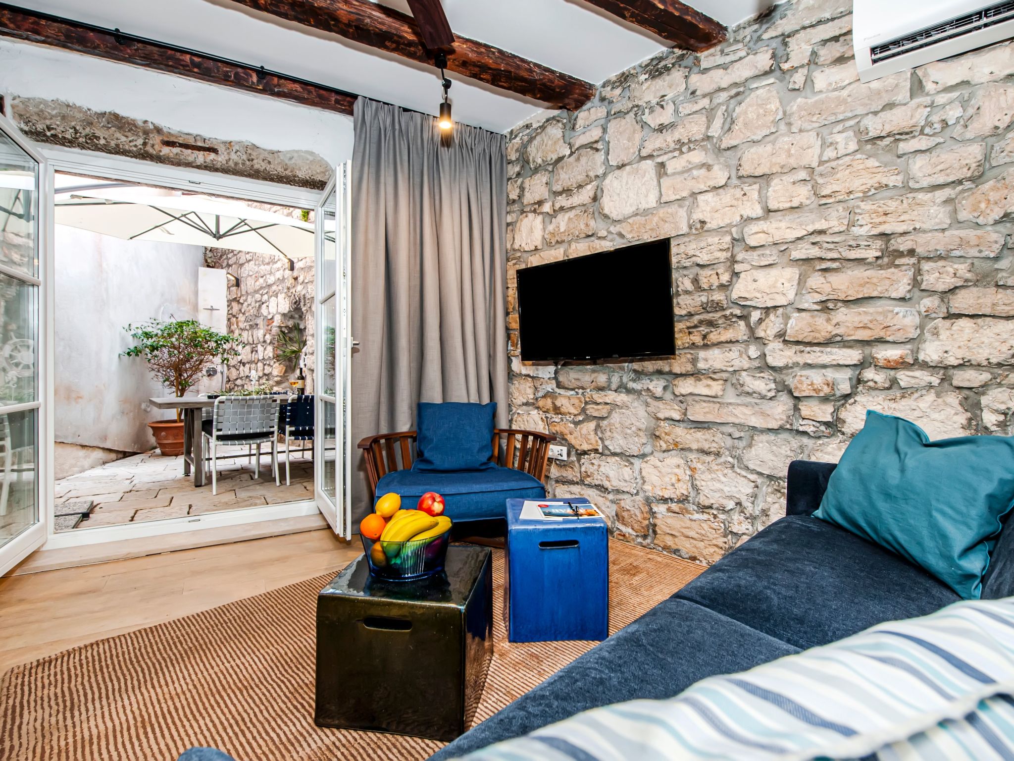 Vom Fischer-Image-tags.info