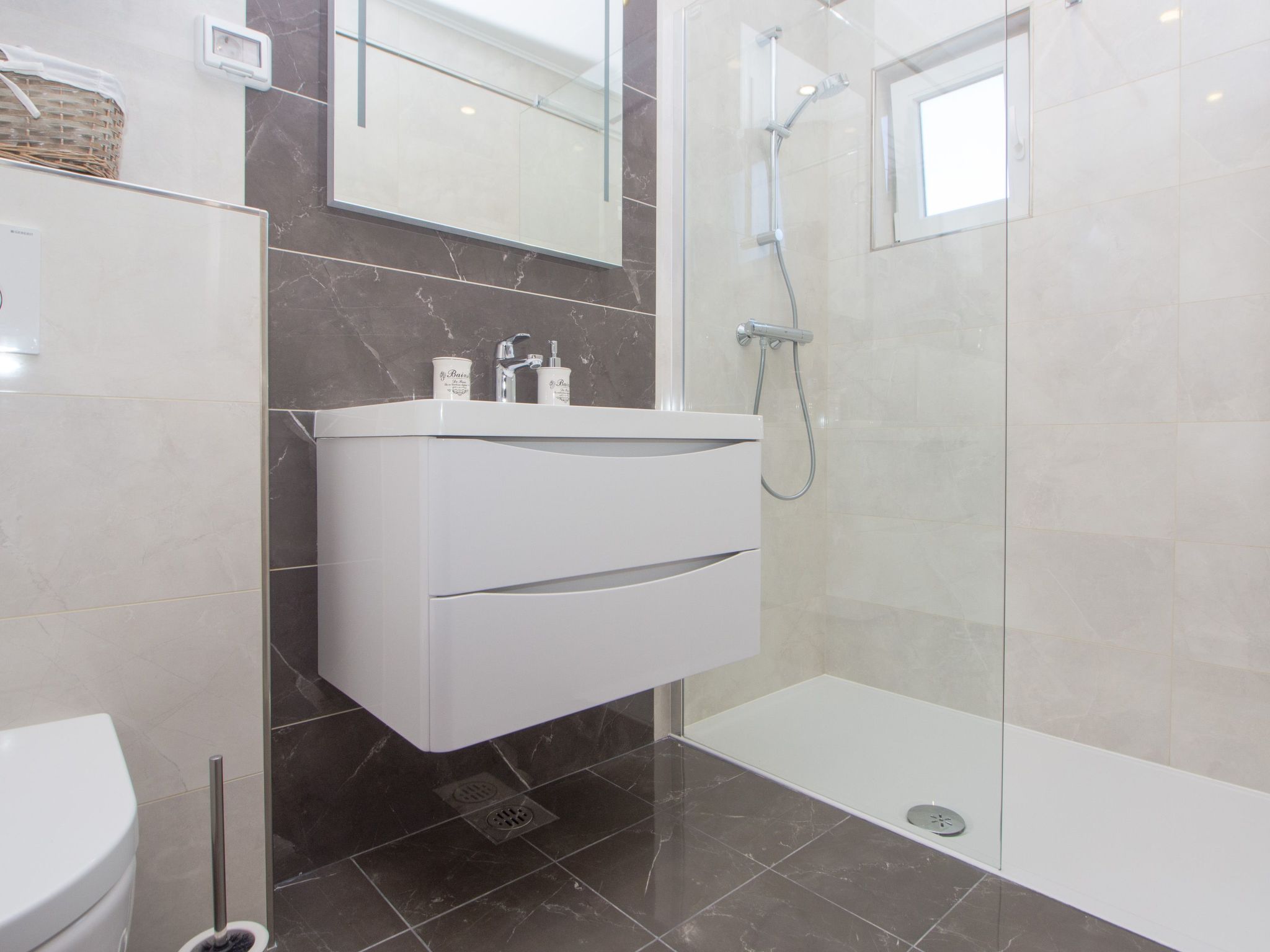 Photo of Komfortable Ferienwohnung mit Terrasse und Garten