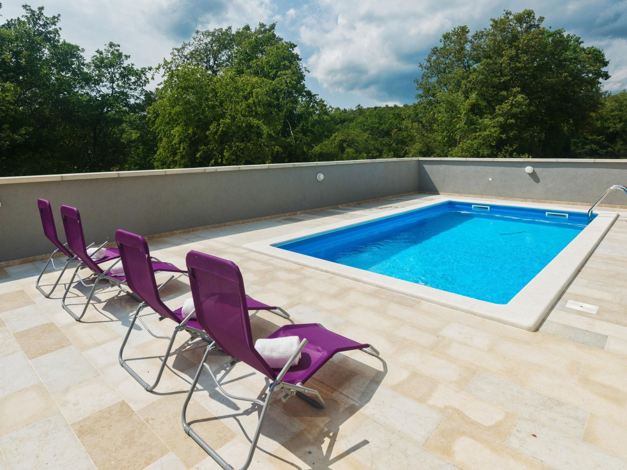 Villa "Pistine" mit Garten, Grill und Terrasse