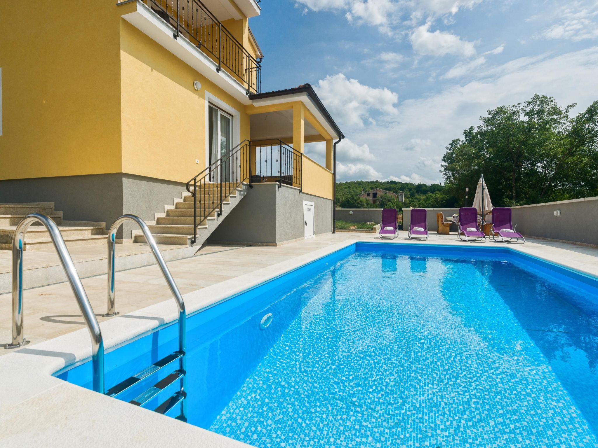 Villa "Pistine" mit Garten, Grill und Terrasse-Image-tags.info