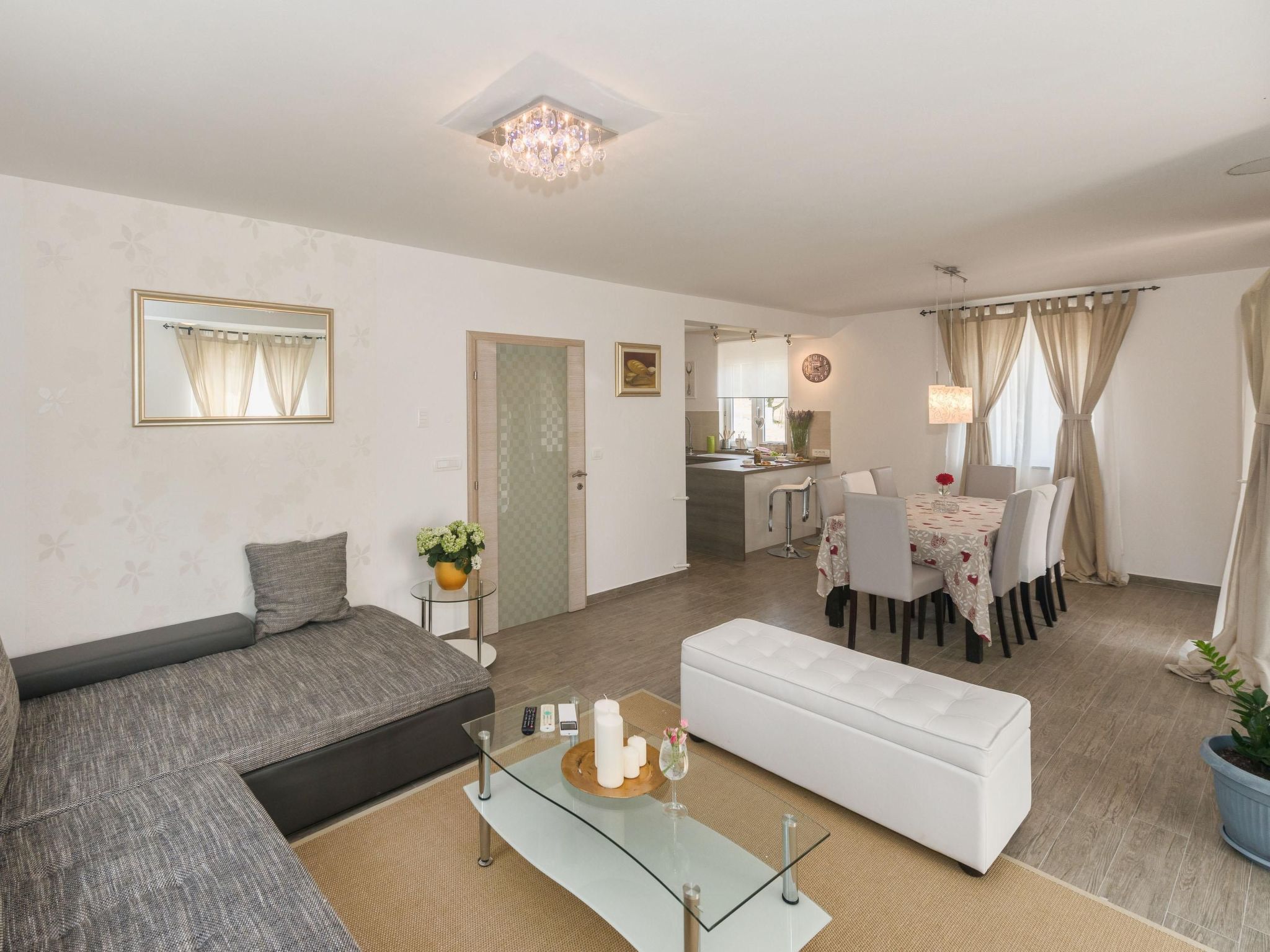 Villa "Pistine" mit Garten, Grill und Terrasse-Image-tags.info