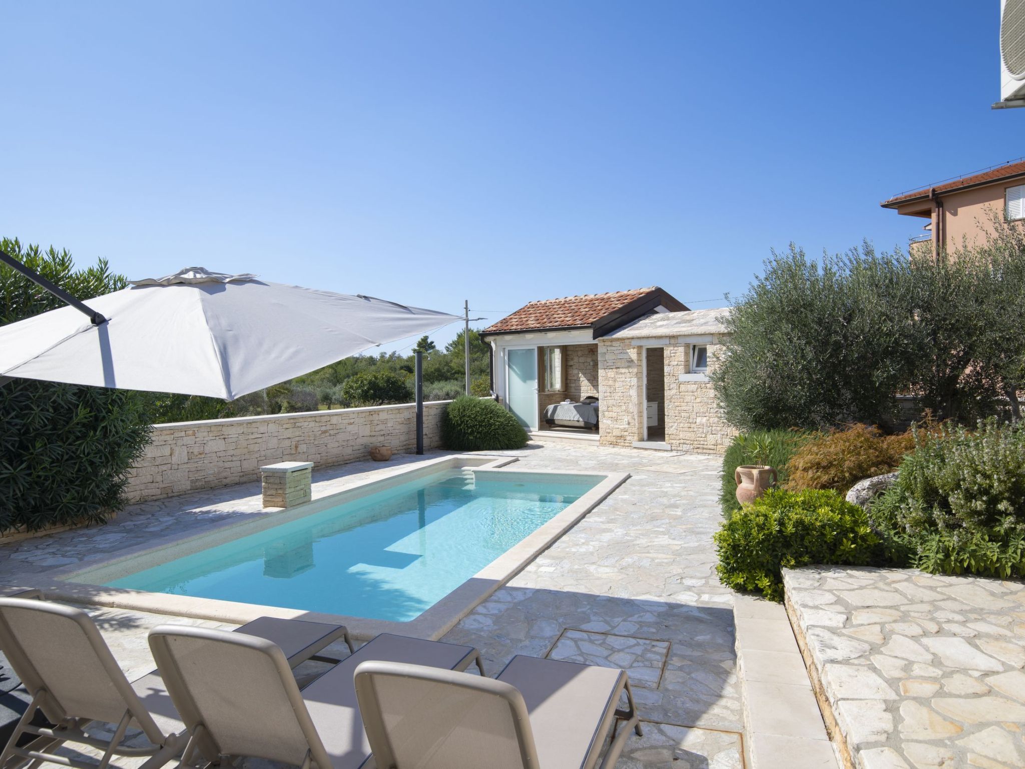 Villa Mason mit beheiztem Pool und Mini-Wellness-Image-tags.info