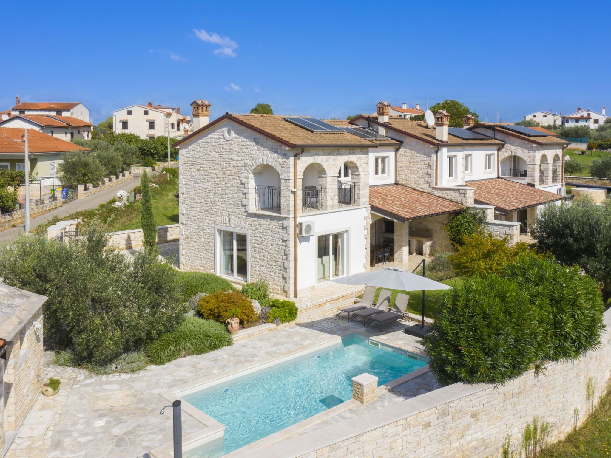 Villa Mason mit beheiztem Pool und Mini-Wellness-Image-tags.info