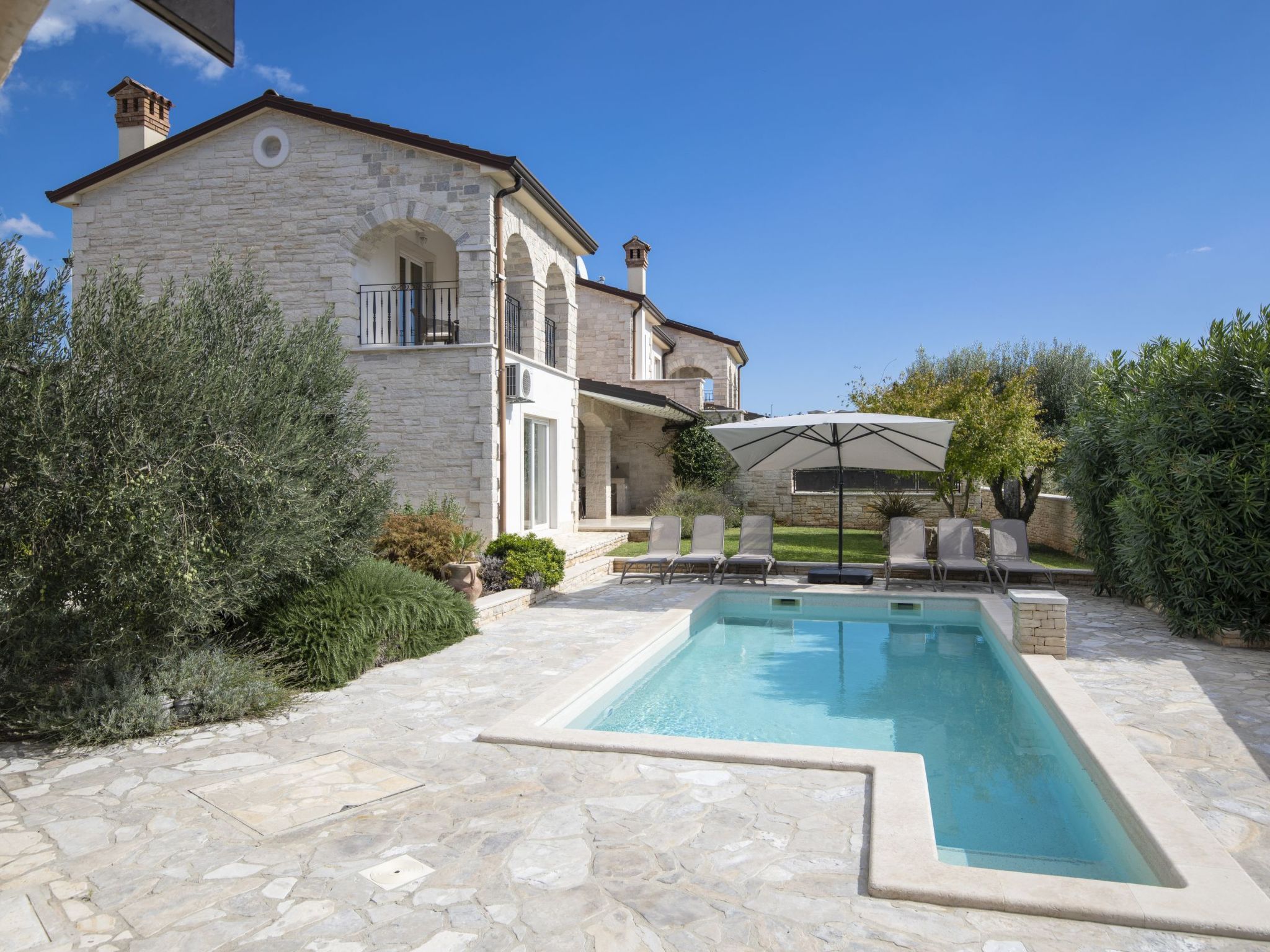 Villa Mason mit beheiztem Pool und Mini-Wellness-Image-tags.info