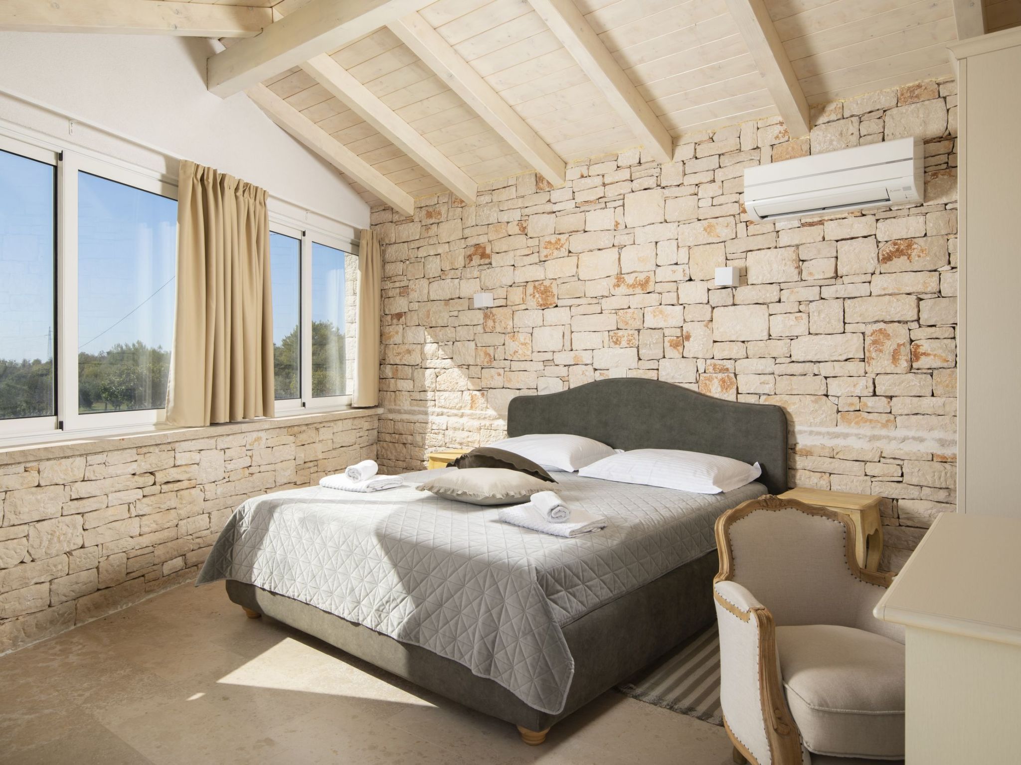 Villa Mason mit beheiztem Pool und Mini-Wellness-Image-tags.info