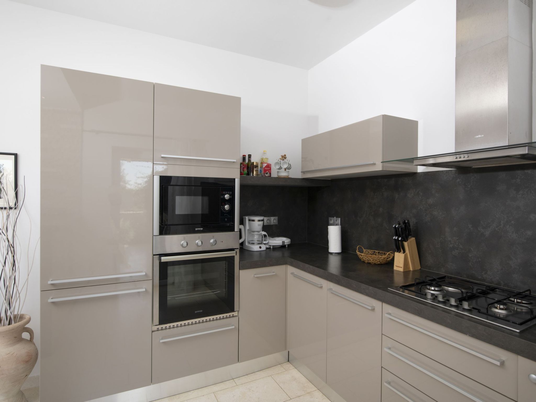 Photo of Villa Mason mit beheiztem Pool und Mini-Wellness