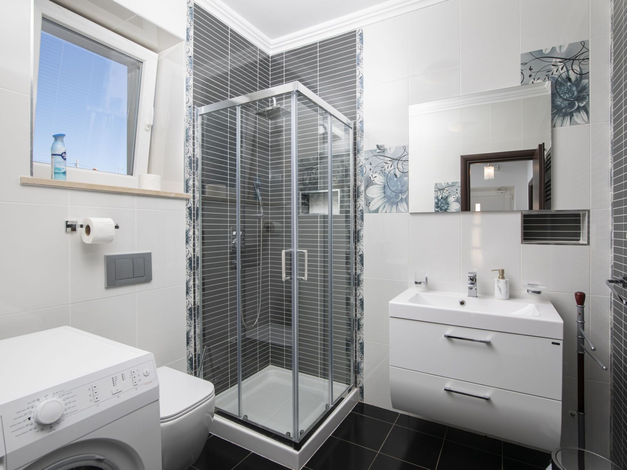 Villa Mason mit beheiztem Pool und Mini-Wellness-Image-tags.info