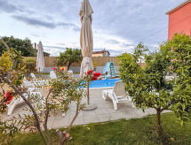 Villa Ana: Ruim vakantiehuis met privézwembad vlakbij zee in Rovinj - thumbnail 3