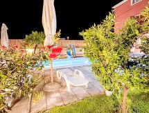 Villa Ana: Ruim vakantiehuis met privézwembad vlakbij zee in Rovinj - thumbnail 4