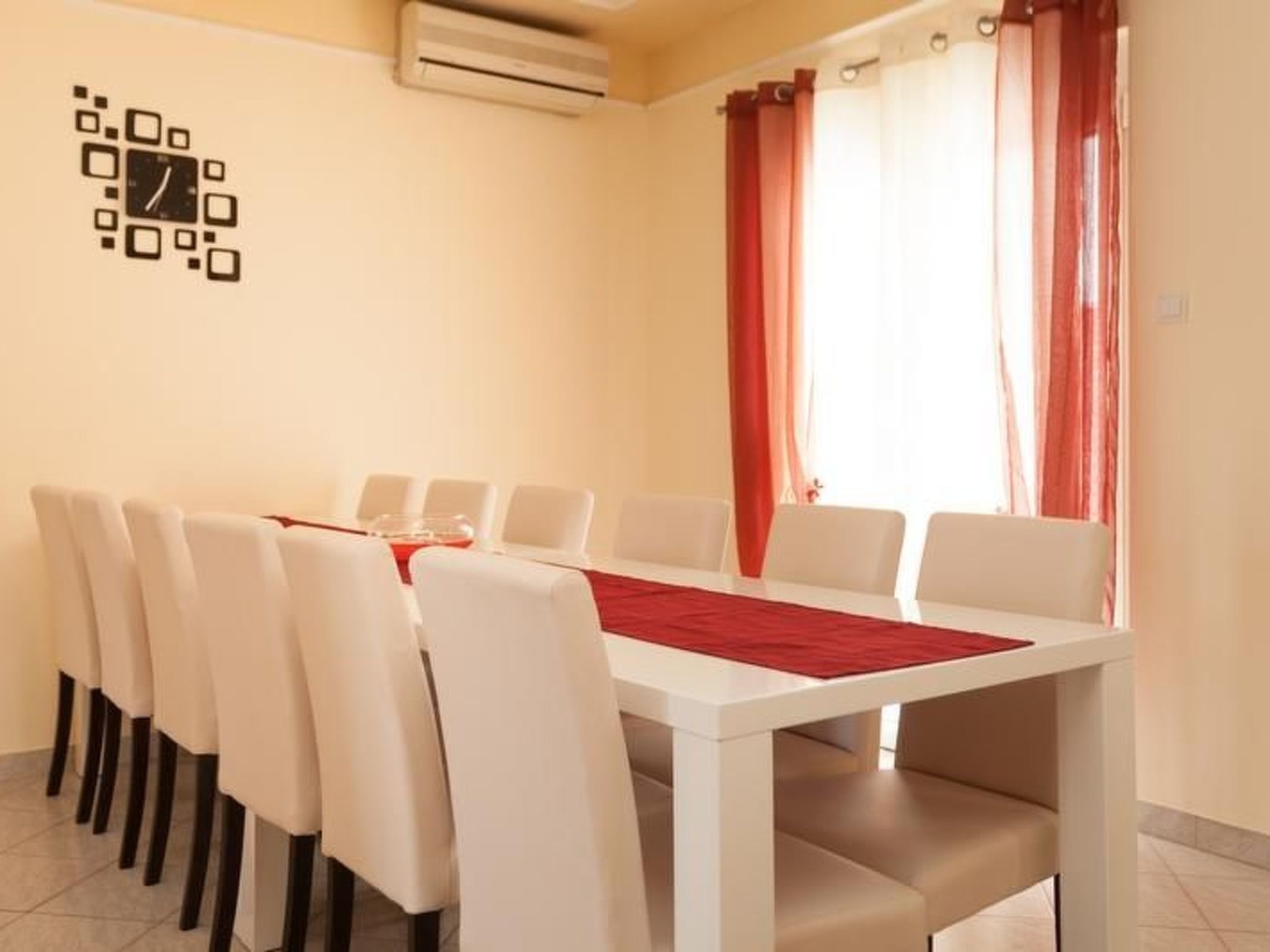 In Rovinj mit Großer Terrasse-Binnen