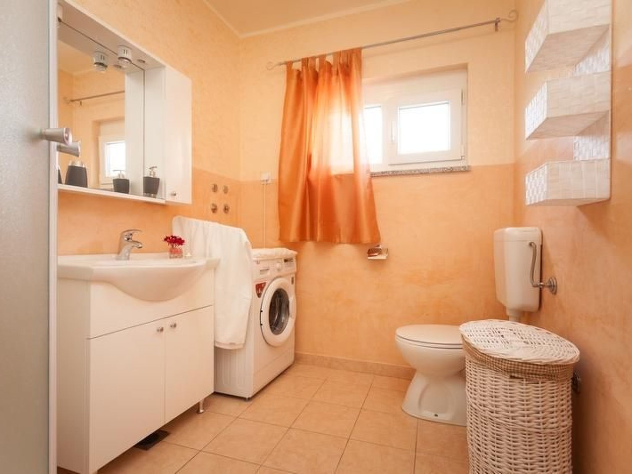 In Rovinj mit Großer Terrasse-Binnen