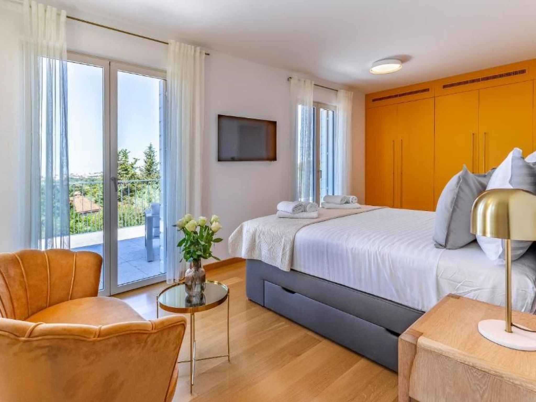 Photo of HR2500.801.1