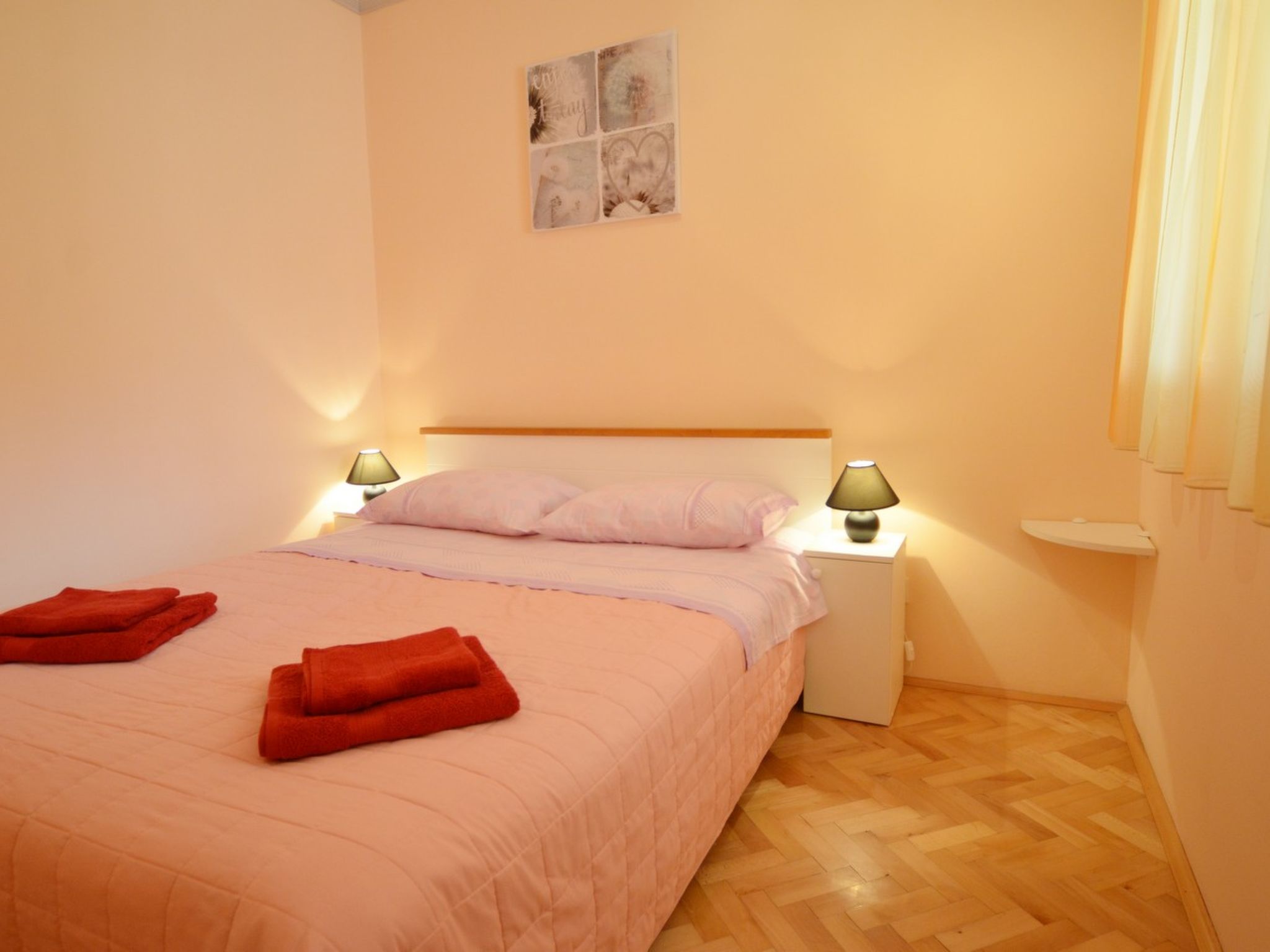 Photo of Apartment 1045