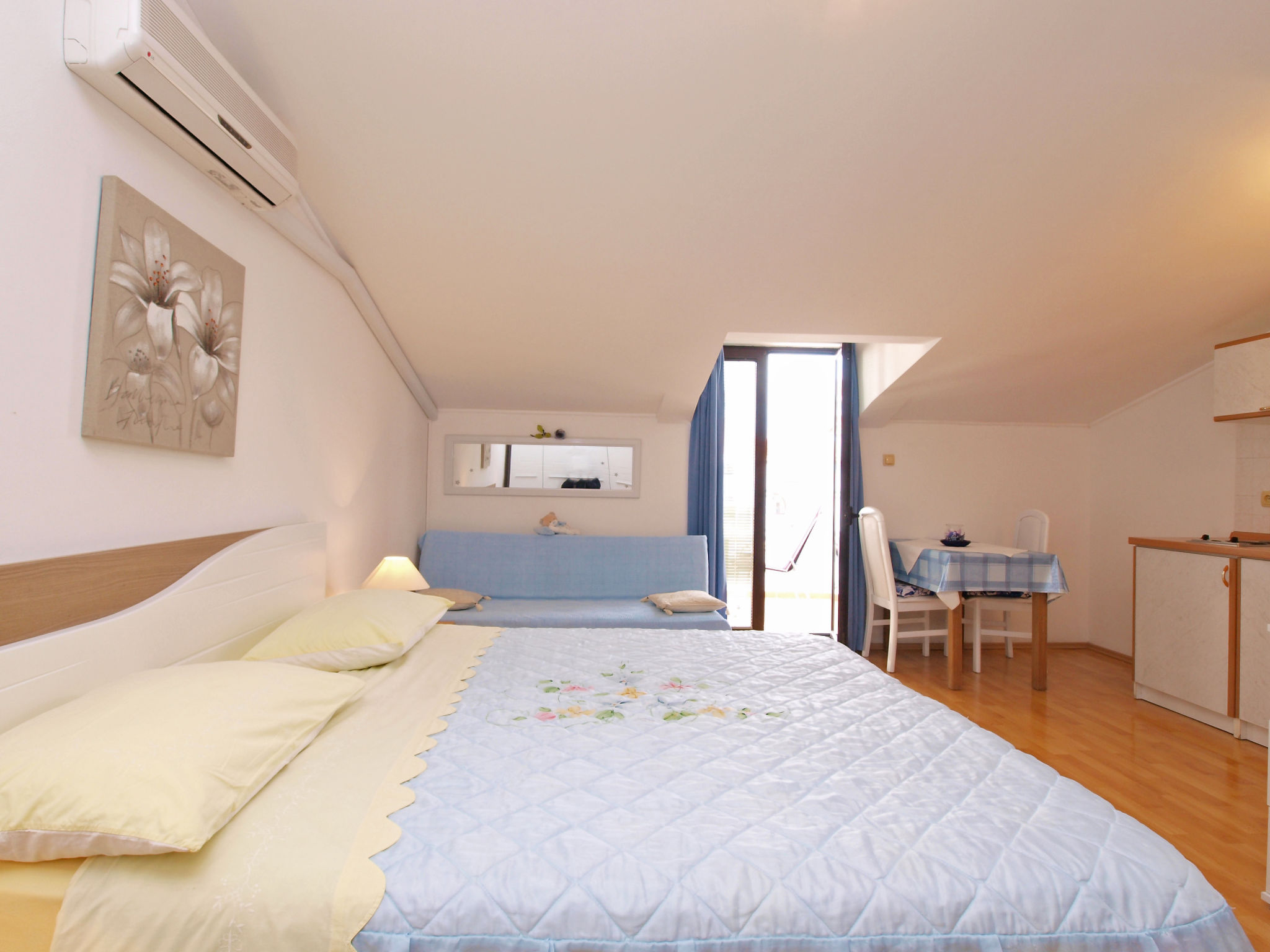 Photo of Apartment 1048