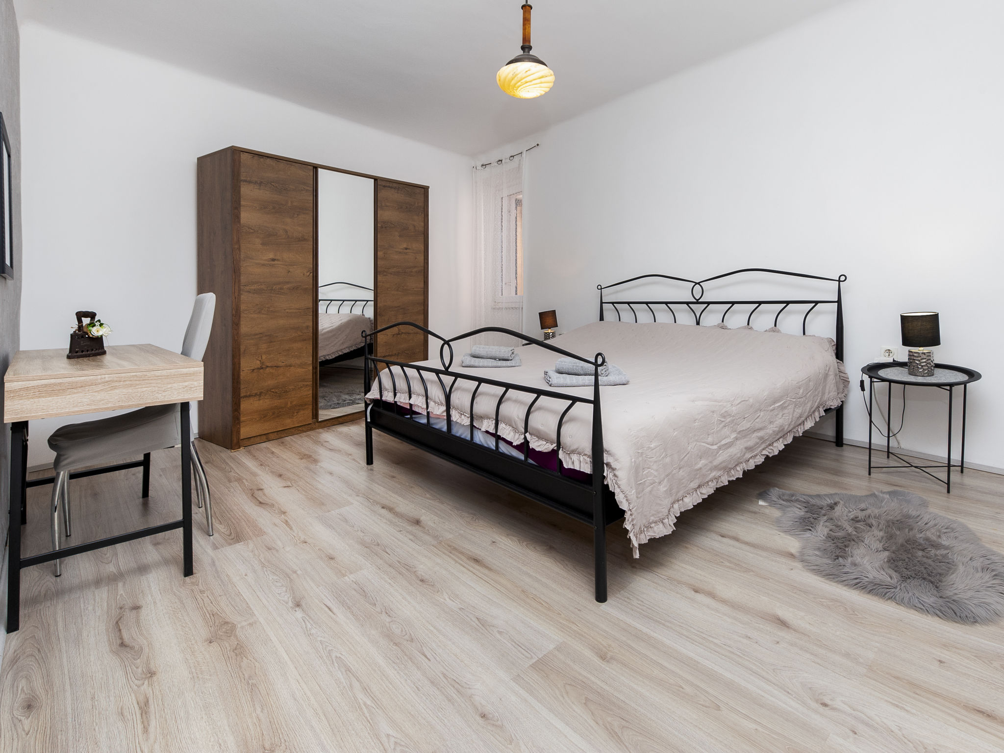 Photo of Apartment 1900