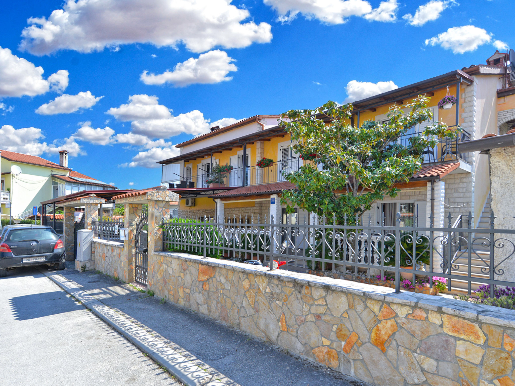 Photo of Apartment 615