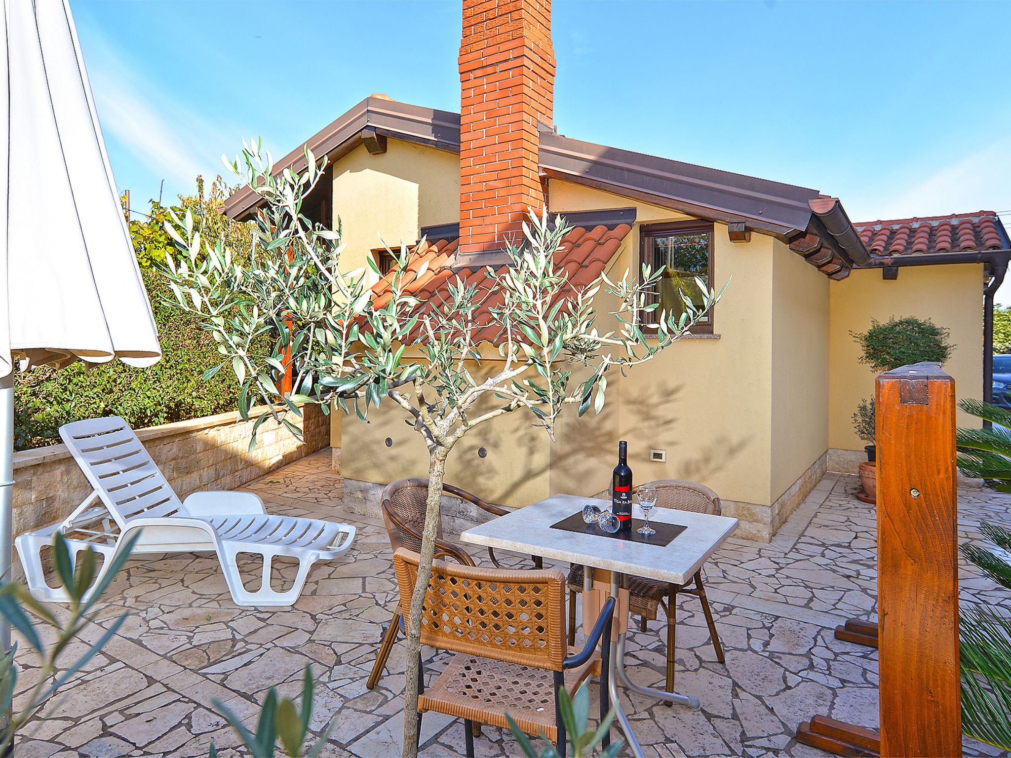 Photo of Apartment 379