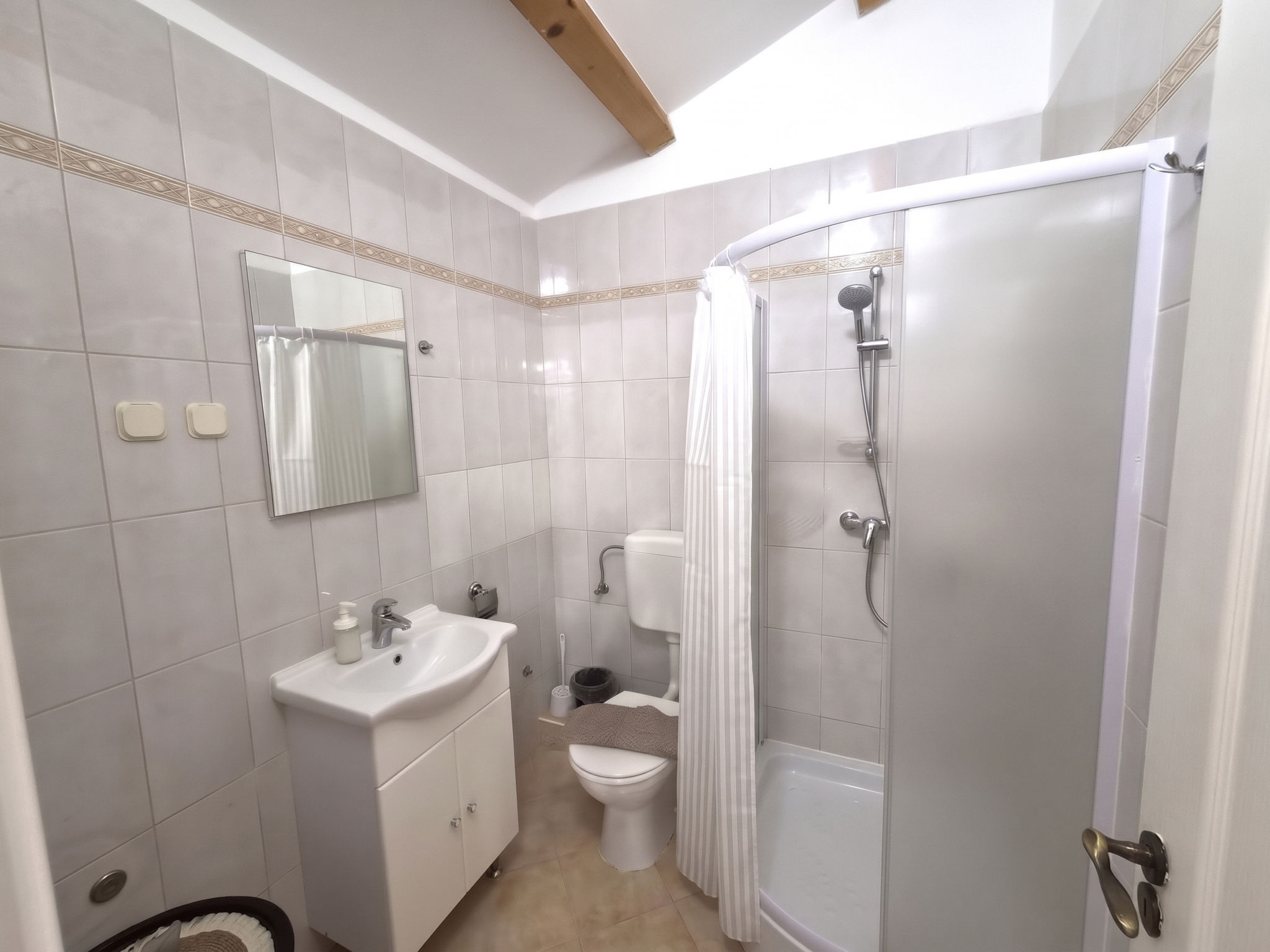 Maison Laiki – Salle de bains, photo 21 sur 22