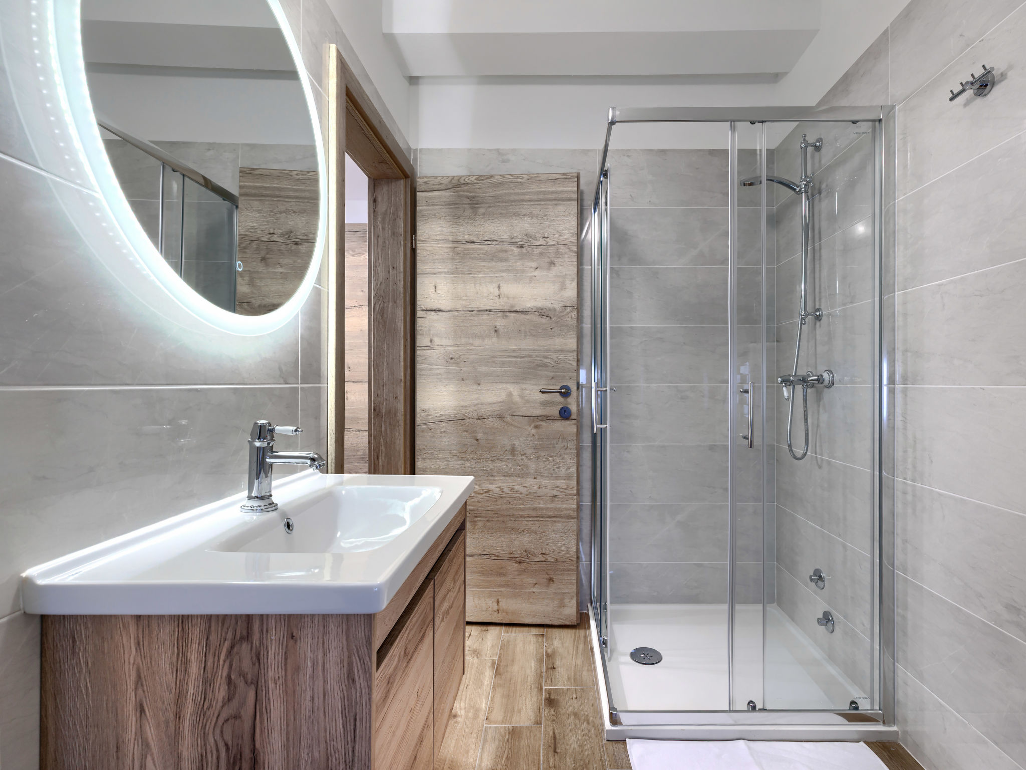 Photo of Tone i Maria