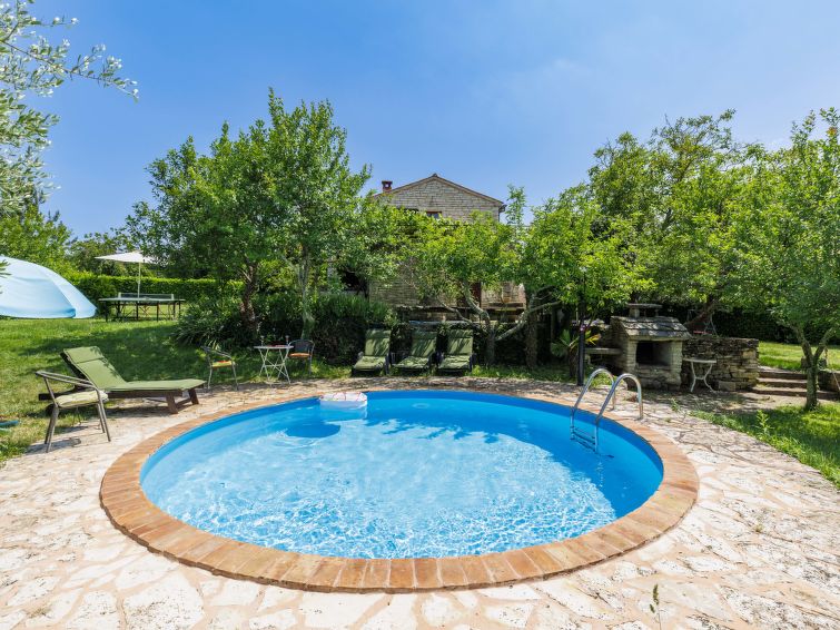 6-persoons boerderij met privézwembad in Rovinj/Kanfanar in Kanfanar