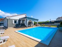 Vrijstaande villa met privé-verwarmd zwembad nabij Rovinj - thumbnail 5