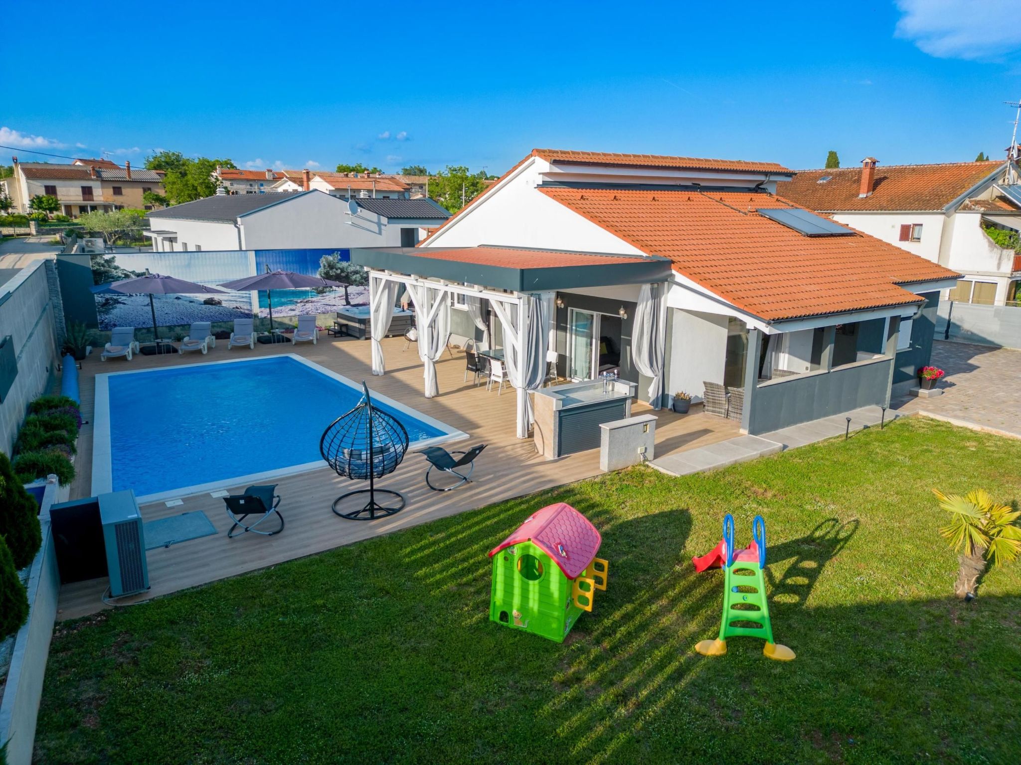 Schöne Villa Beauty für 6 Personen und 1 Kind-Binnen