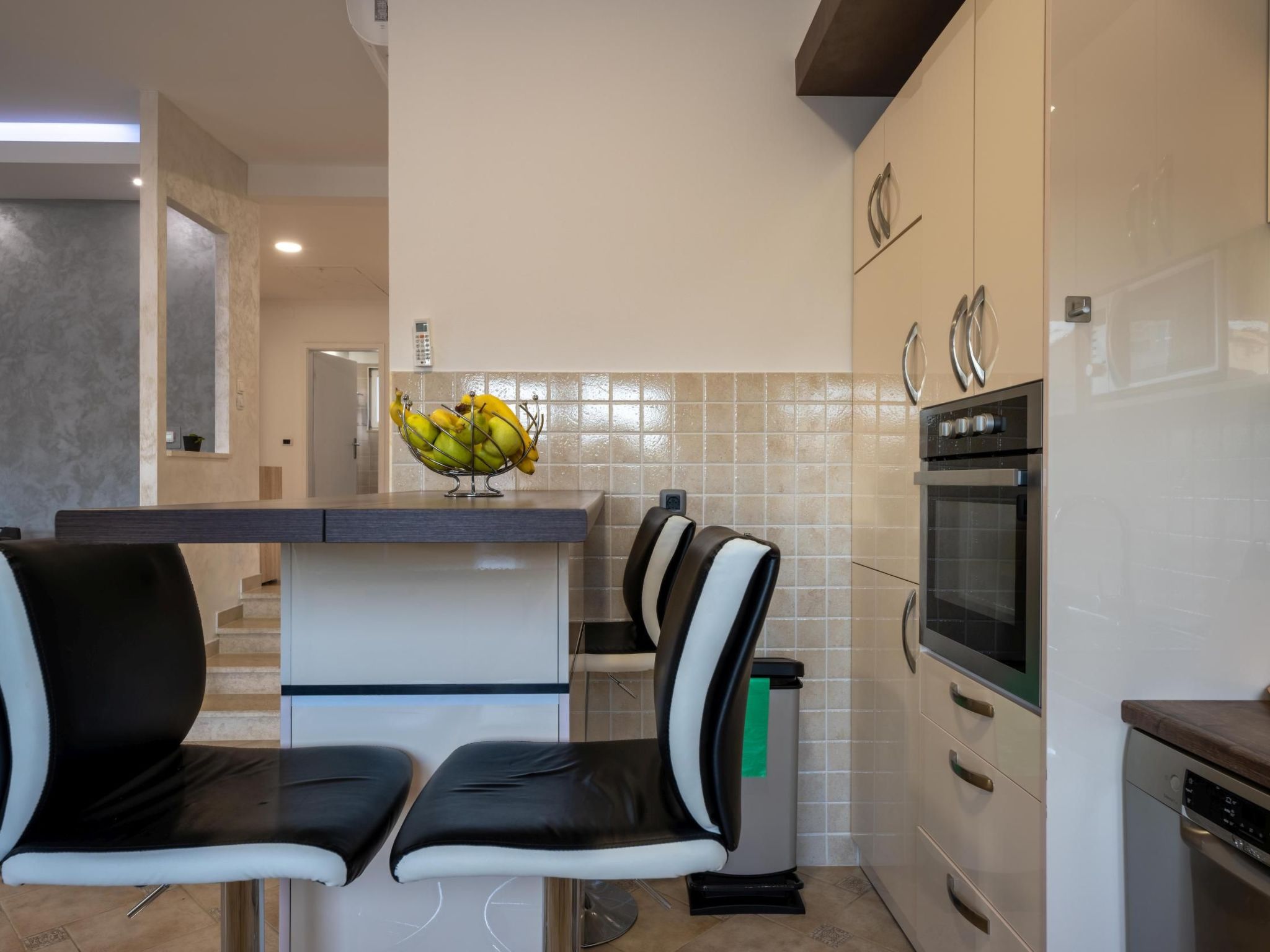 Schöne Villa Beauty für 6 Personen und 1 Kind-Binnen