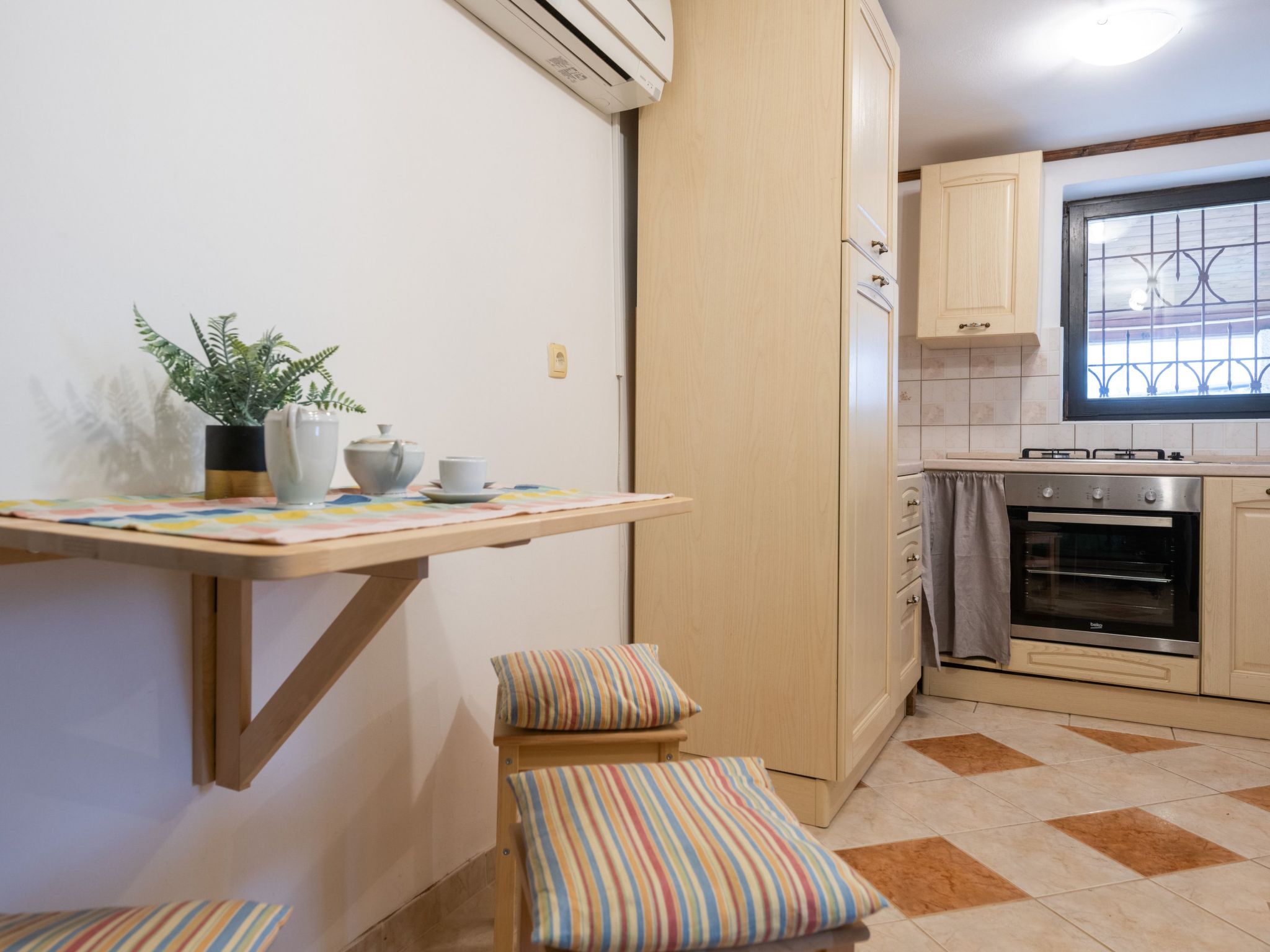 Studio apartment Larca-Binnen