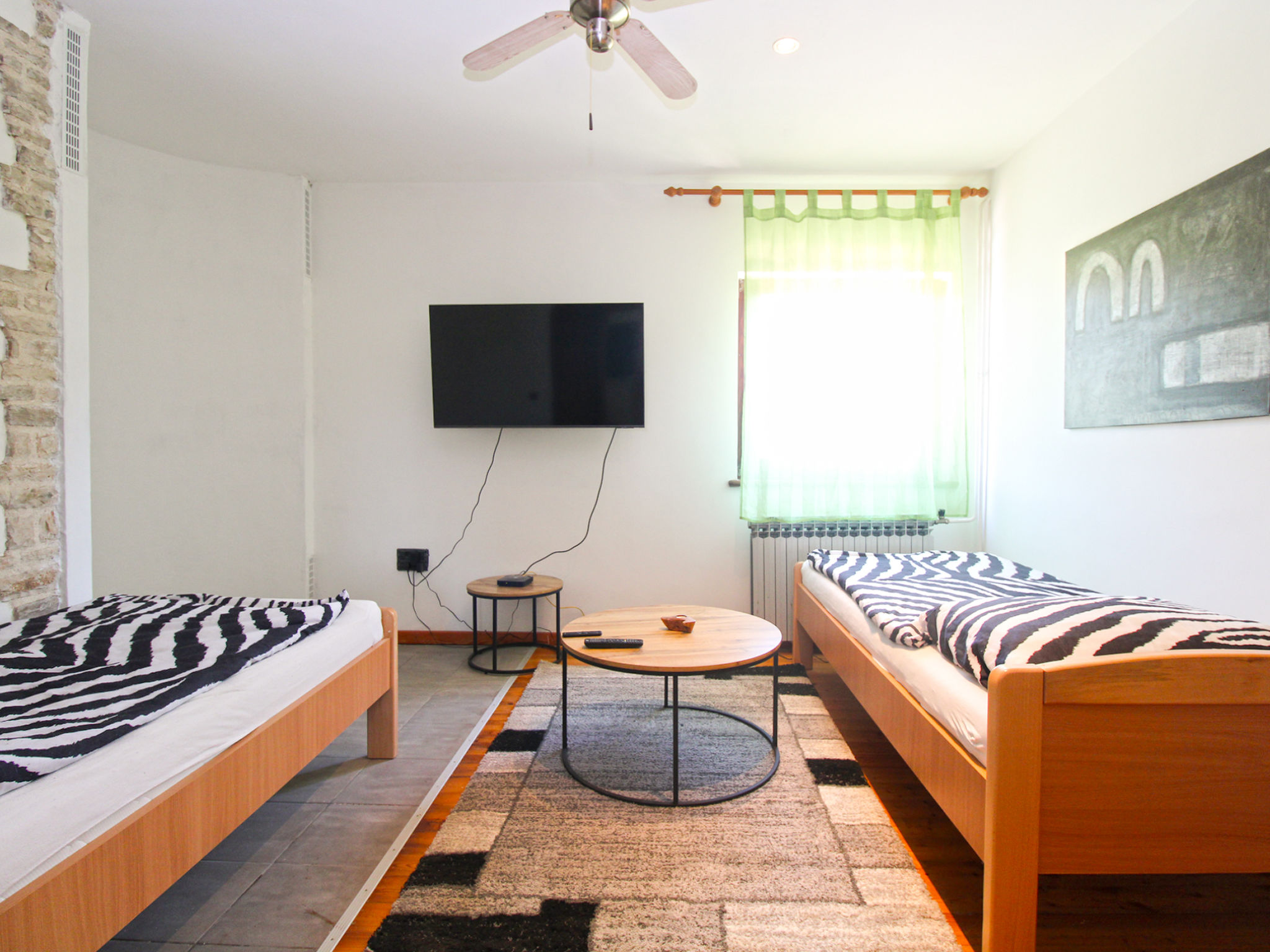 Photo of Apartment 2325