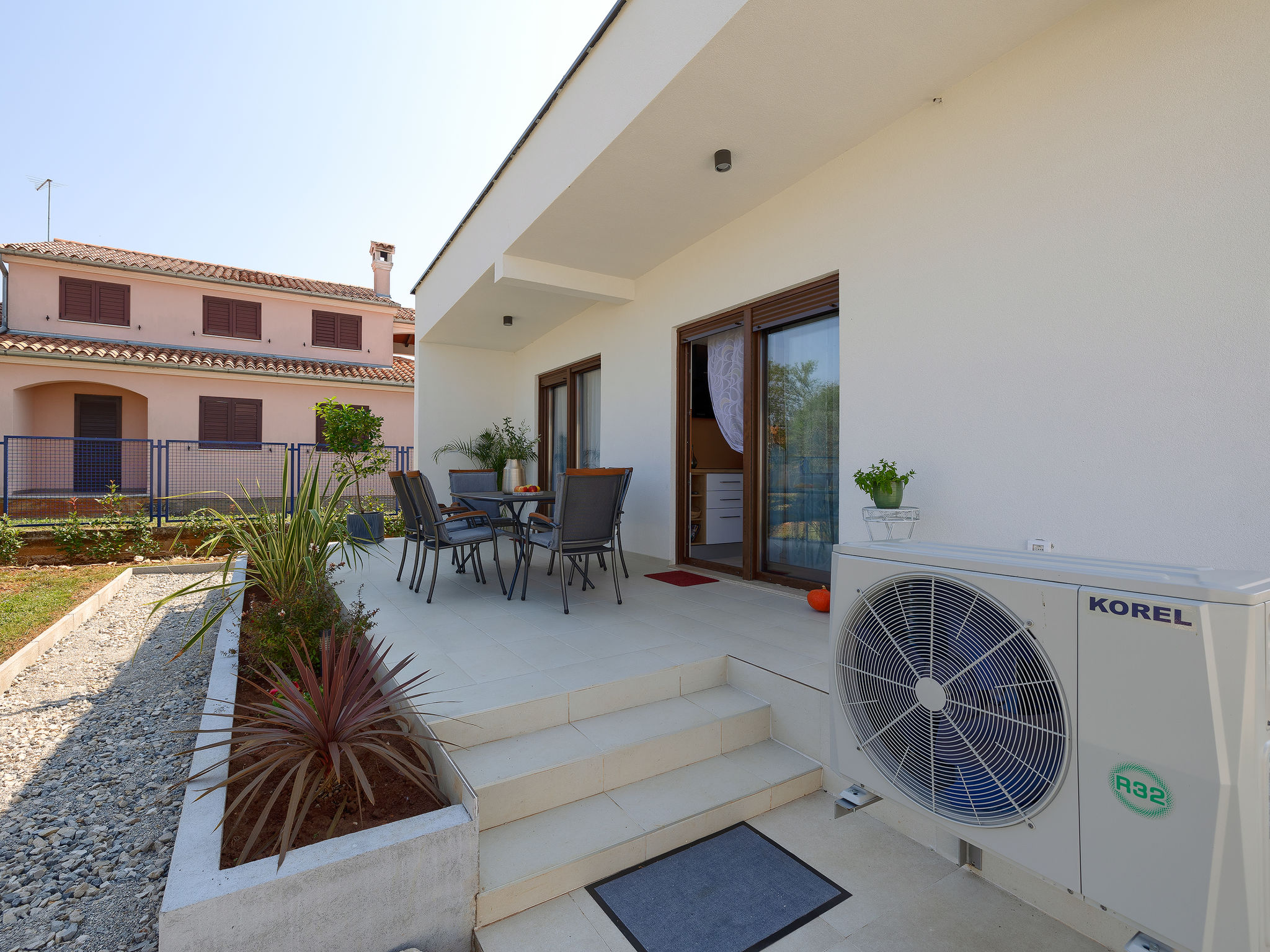 Photo of House Bronzin