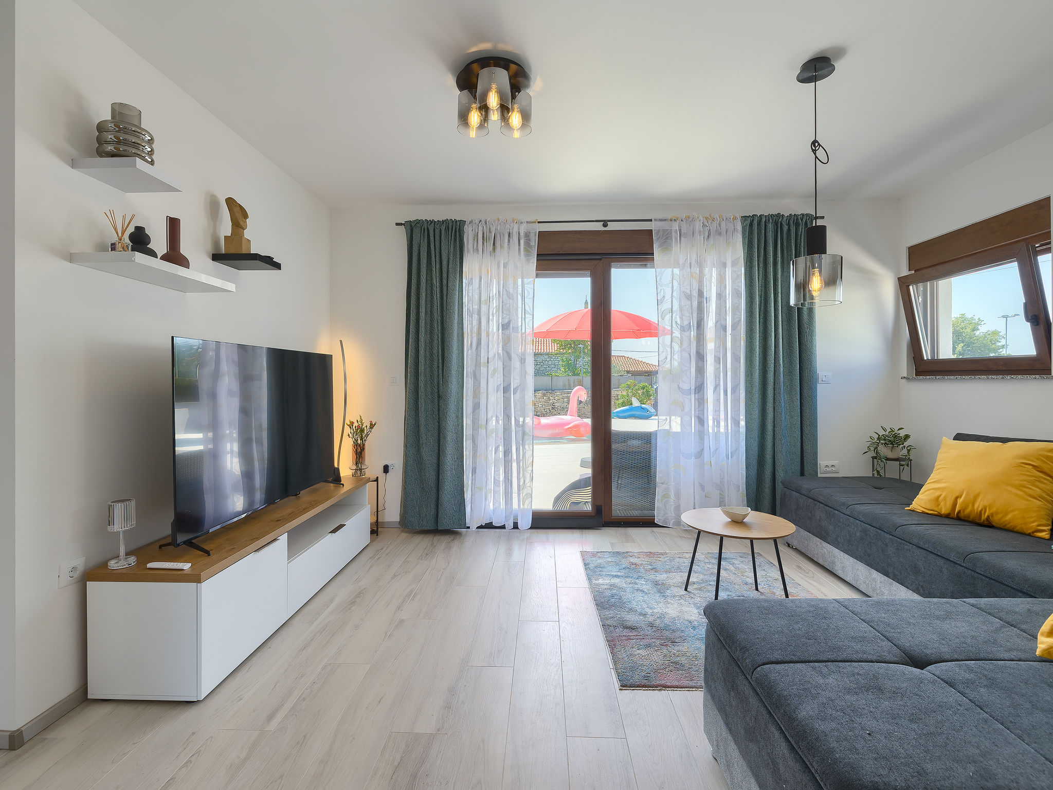 Photo of House Bronzin