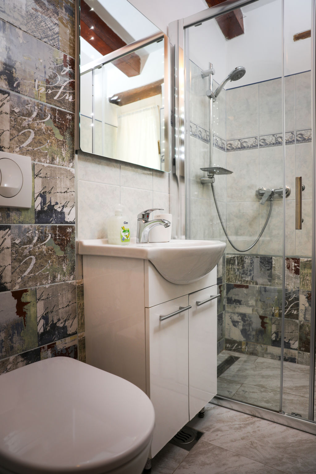 Photo of House Barat