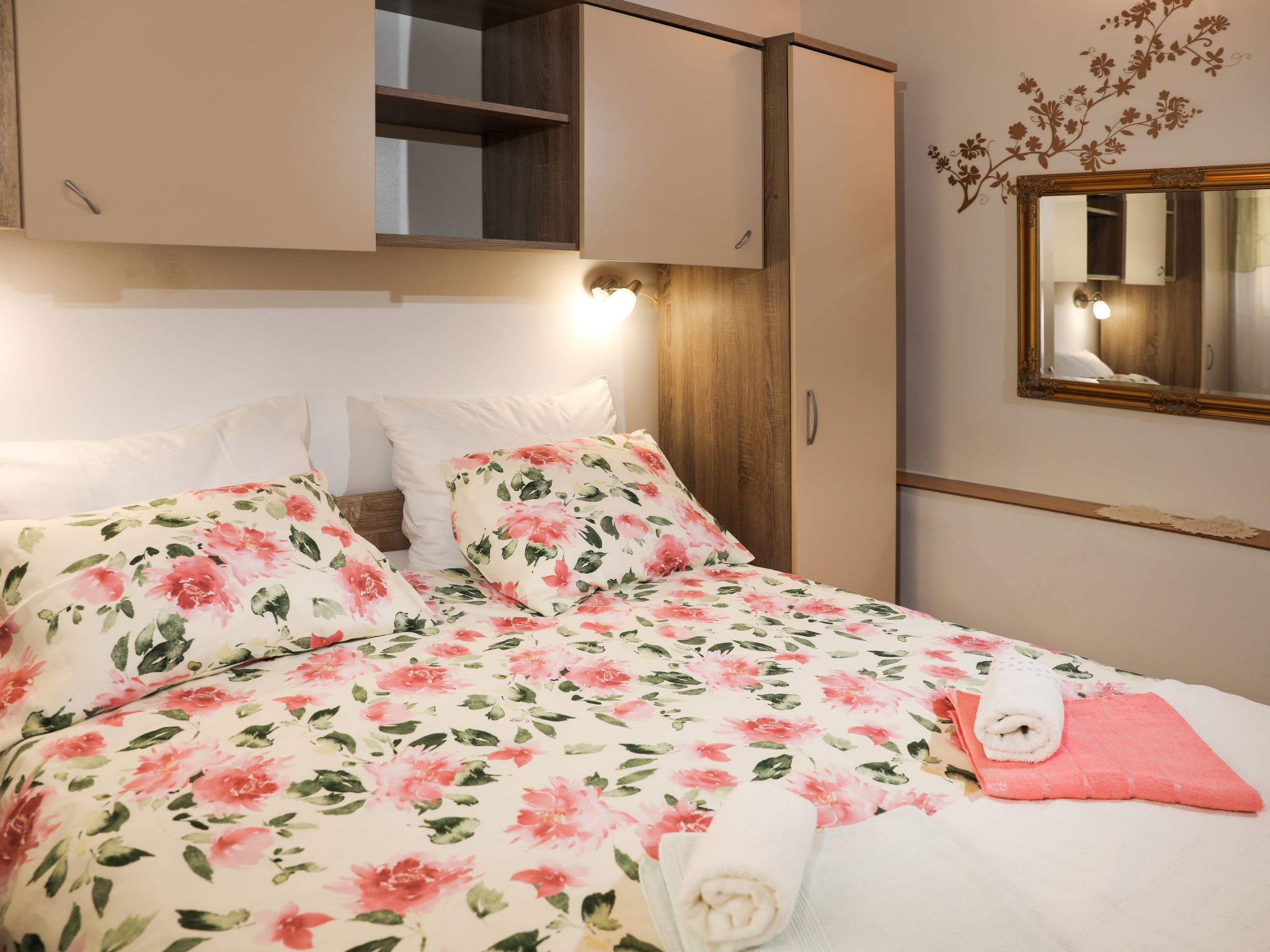 Photo of House Barat