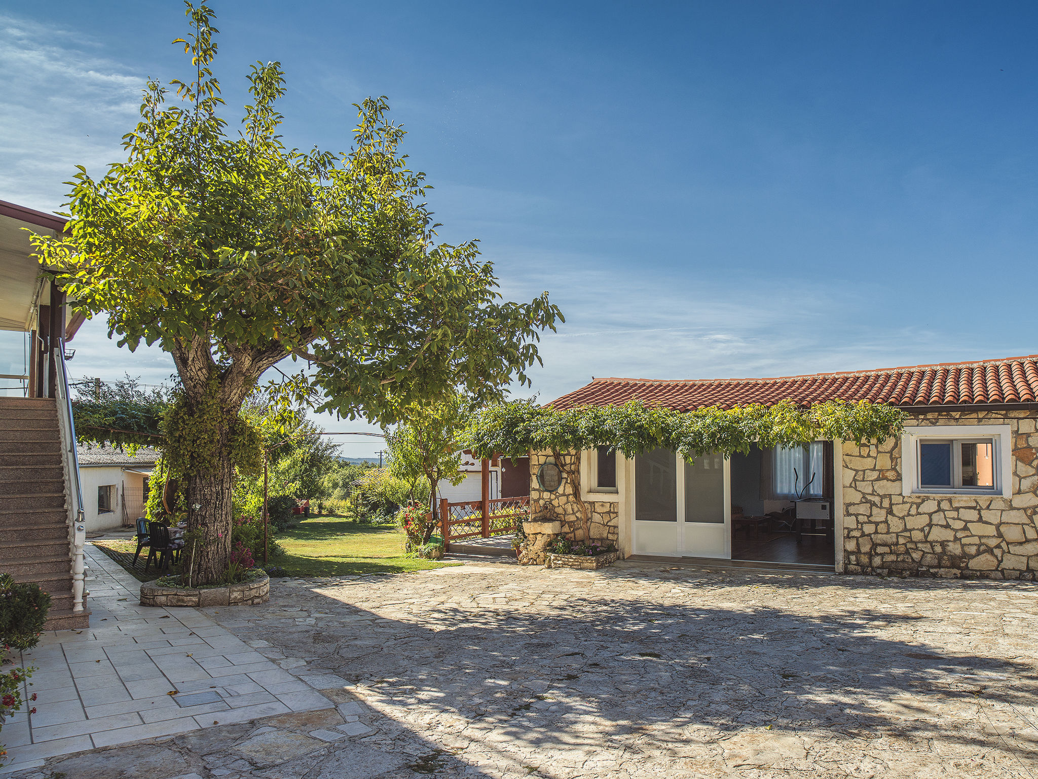 Photo of House Barat